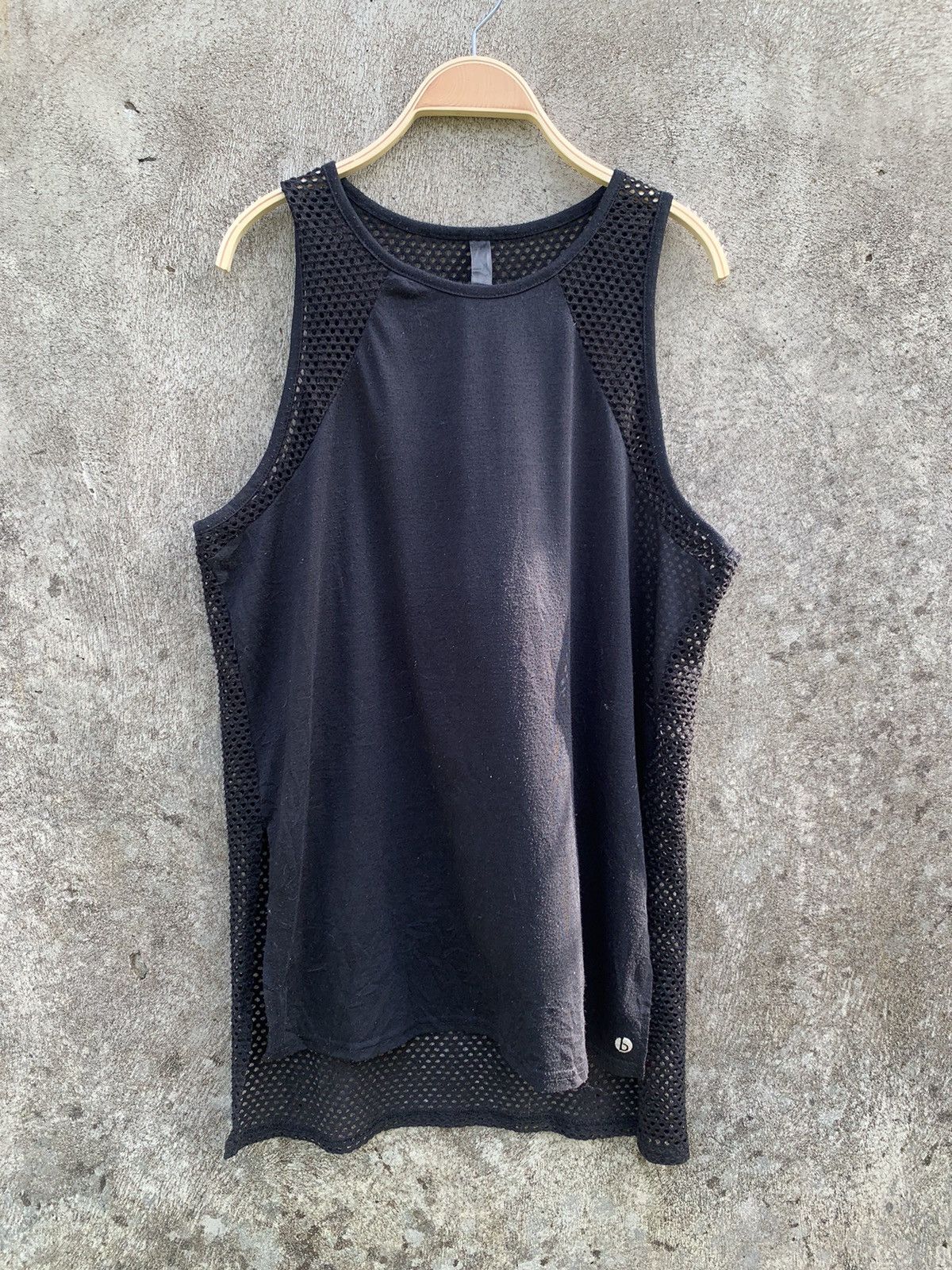 If Six Was Nine Y2k Japanese mesh hybrid tanktop Size US L / EU 52-54 / 3 - 2 Thumbnail