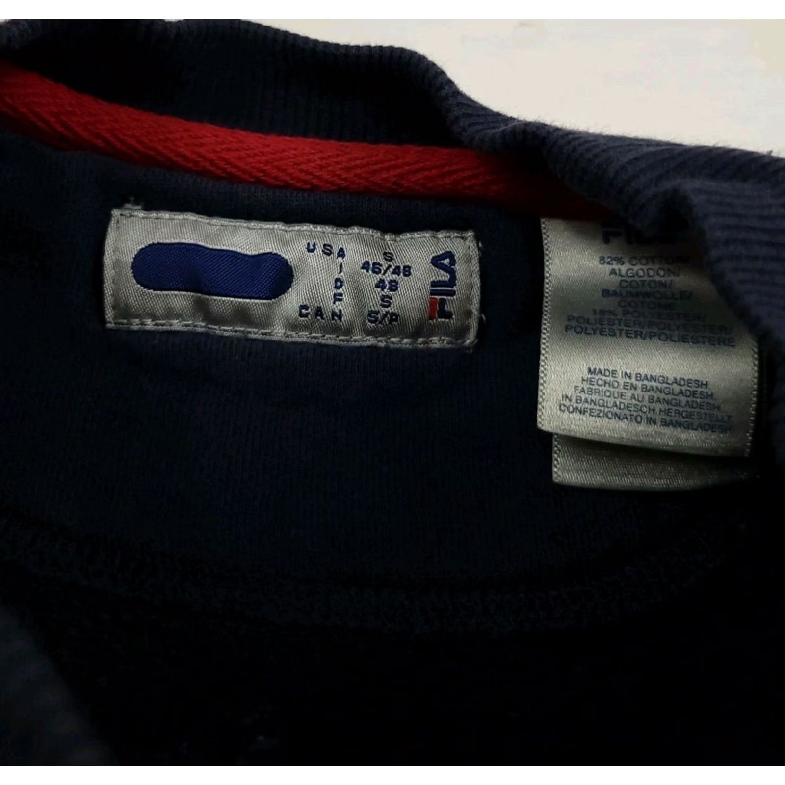 Fila Vintage FILA Logo Sweatshirt Navy S Mens Crew Neck Pullover Athletic Worn Faded USA Small Logo 90s Y2K Size US S / EU 44-46 / 1 - 4 Thumbnail