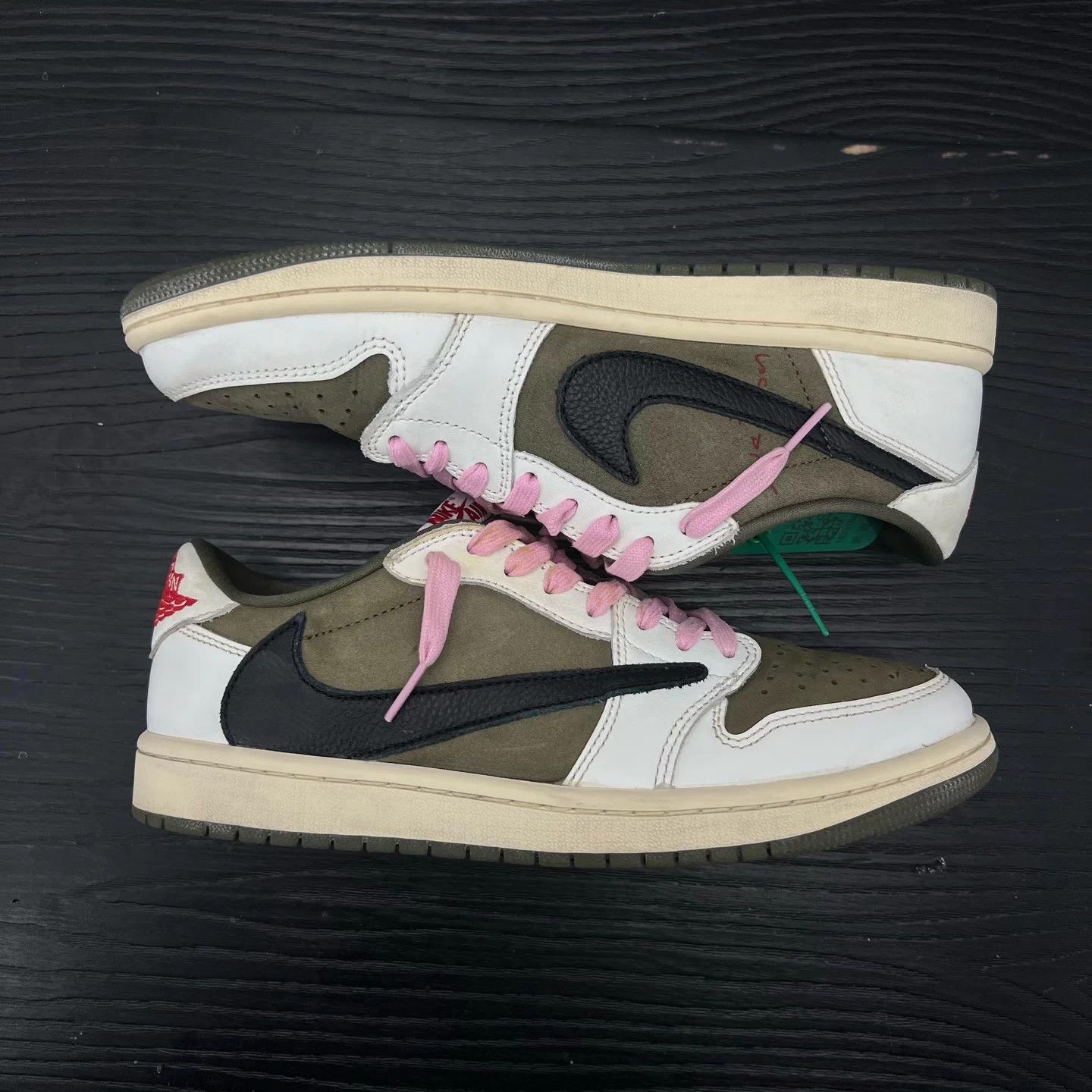 Nike Jordan 1 Low TS Cactus Jack Mica Green 42 Like New Size US 9 / EU 42 - 3 Thumbnail
