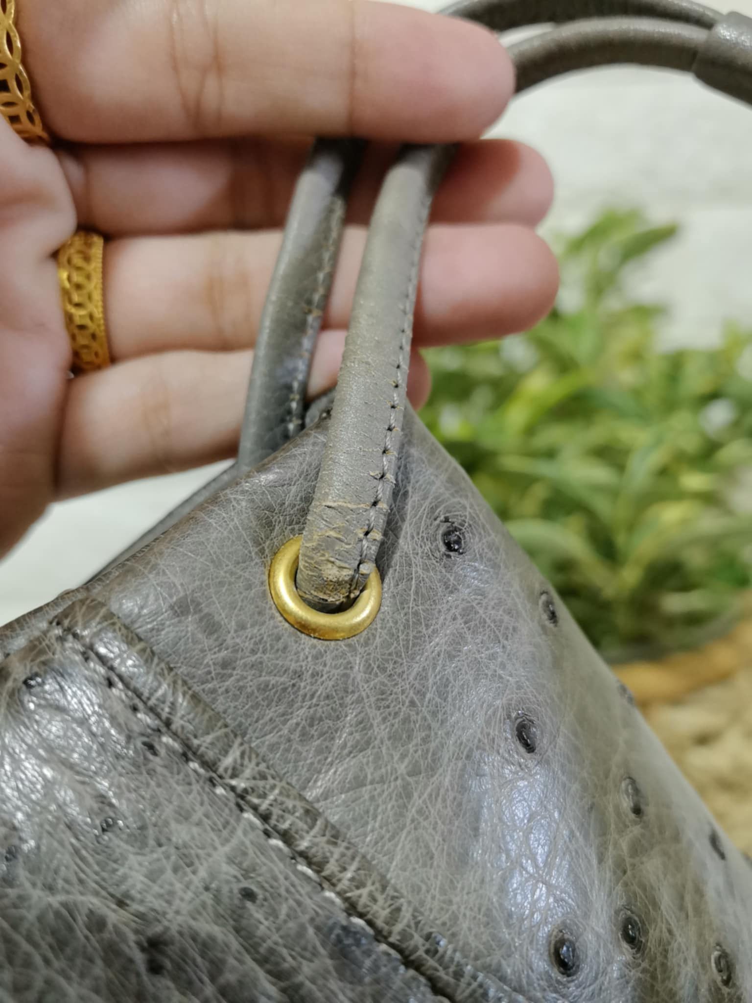 Japanese Brand × Vintage ORIGINAL JAPAN OSTRICH LEATHER SLING BAG/ CROSSBODY BAG. Size ONE SIZE - 10 Thumbnail