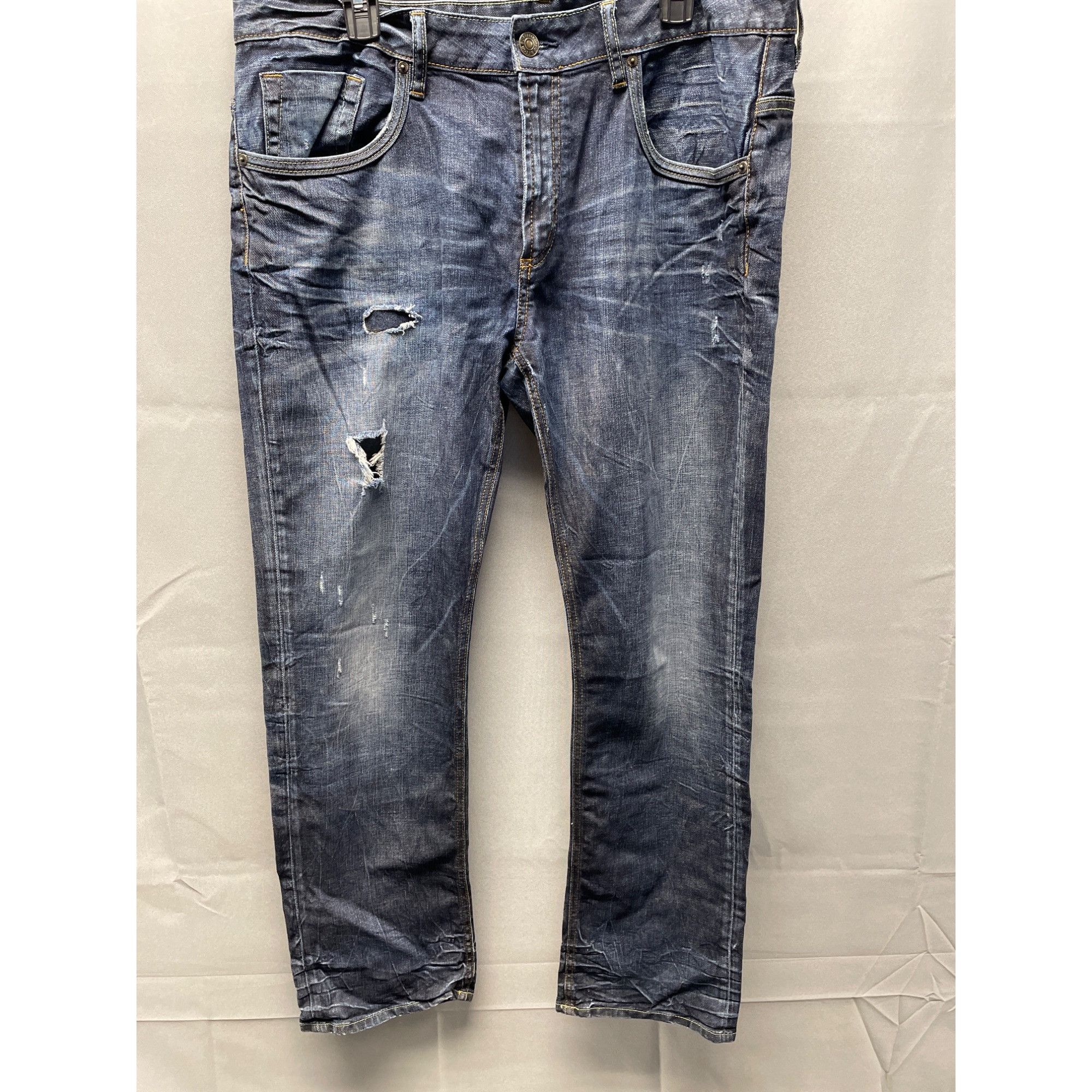 Buffalo David Bitton Buffalo David Bitton Men's Blue Relaxed Faded/Ripped/Jeans S Size US 38 / EU 54 - 1 Thumbnail