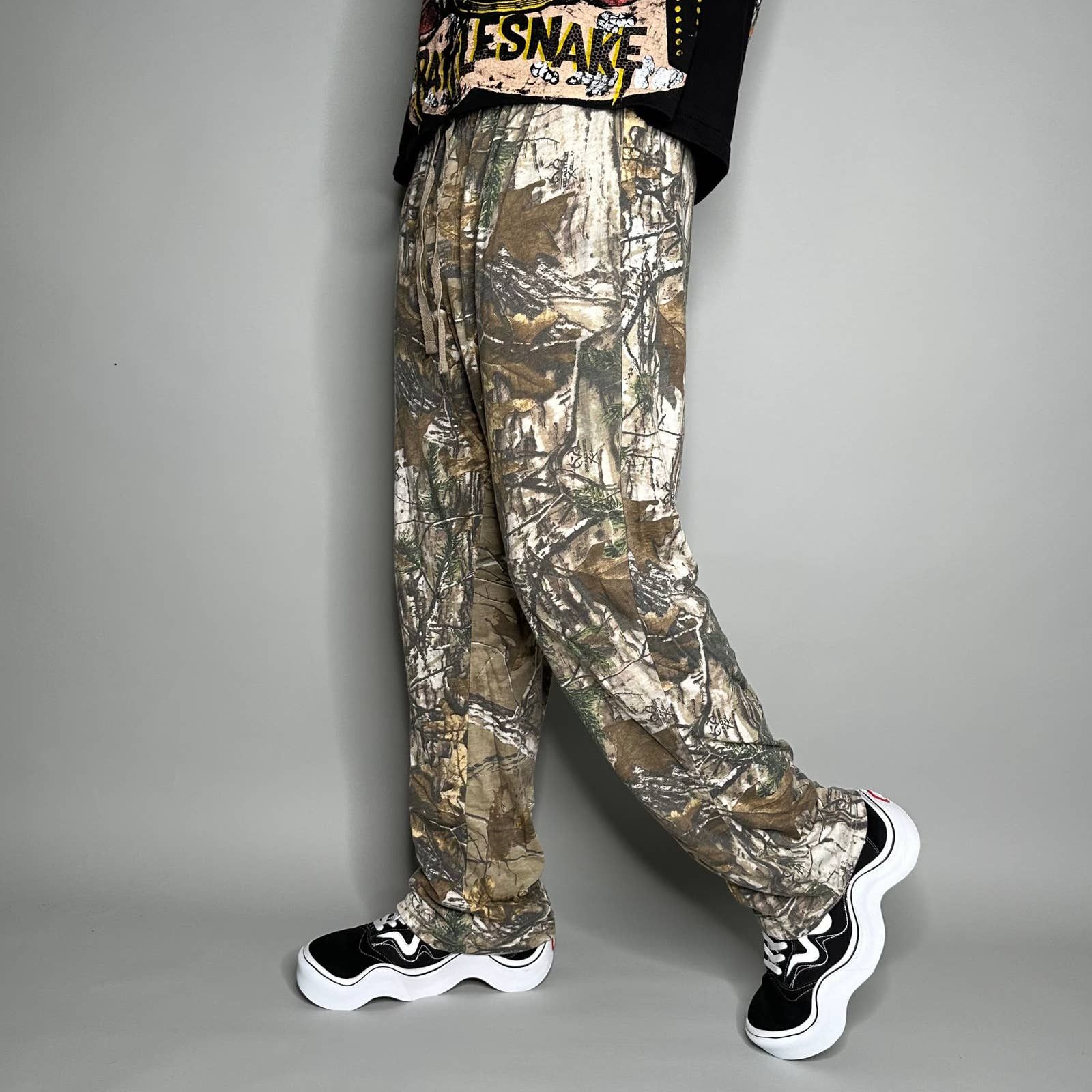 Vintage Real Tree Camo Sweatpants Relaxed Fit Crazy Woodland Pattern ...