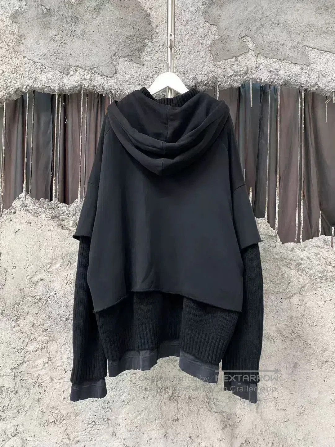Givenchy givenchy black zip hoodie sweatshirt. Size L / US 10 / IT 46 - 2 Thumbnail