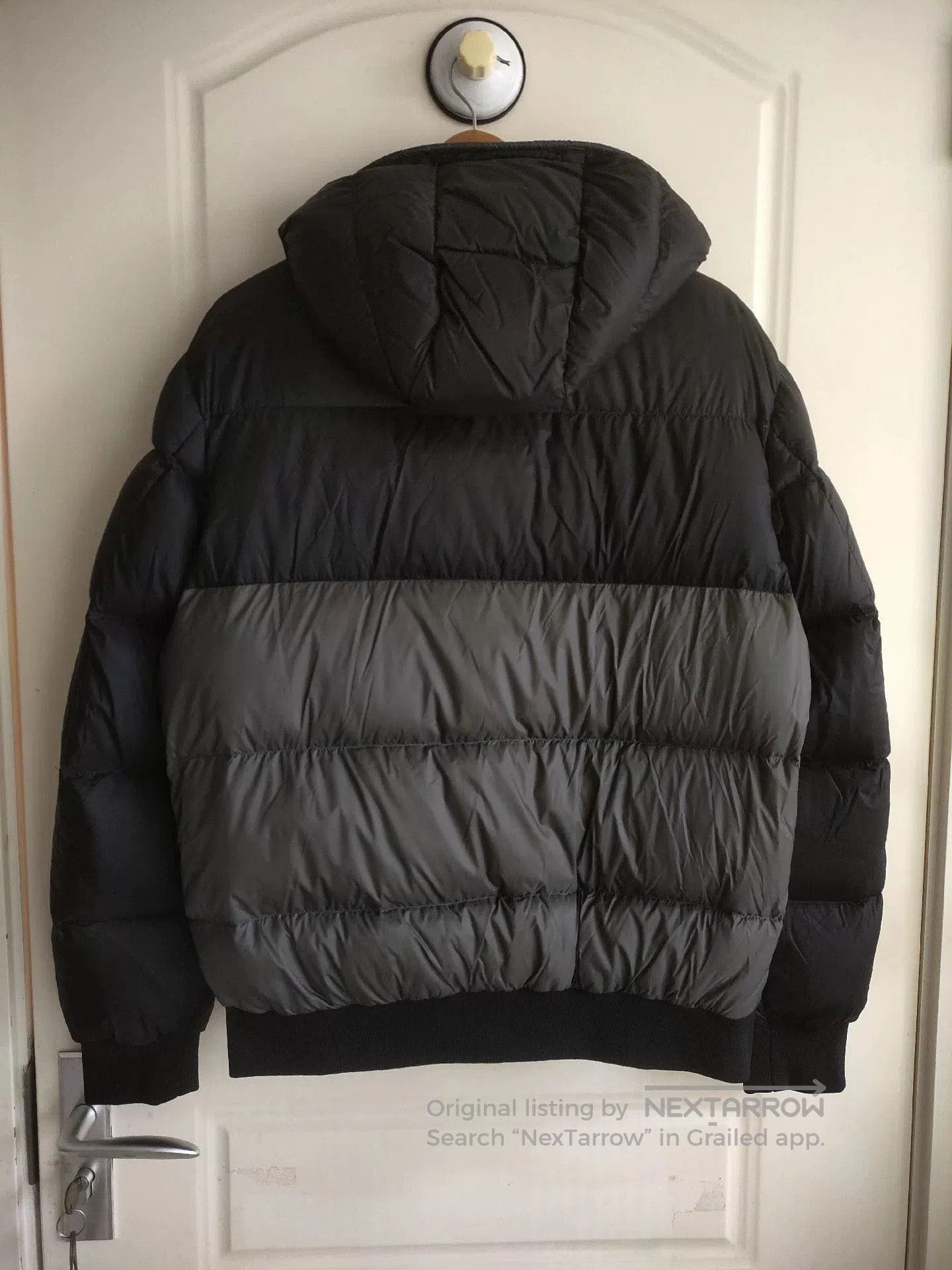 Emporio Armani Emporio Armani Men's Black Gray Down Jacket. Size US M / EU 48-50 / 2 - 3 Thumbnail