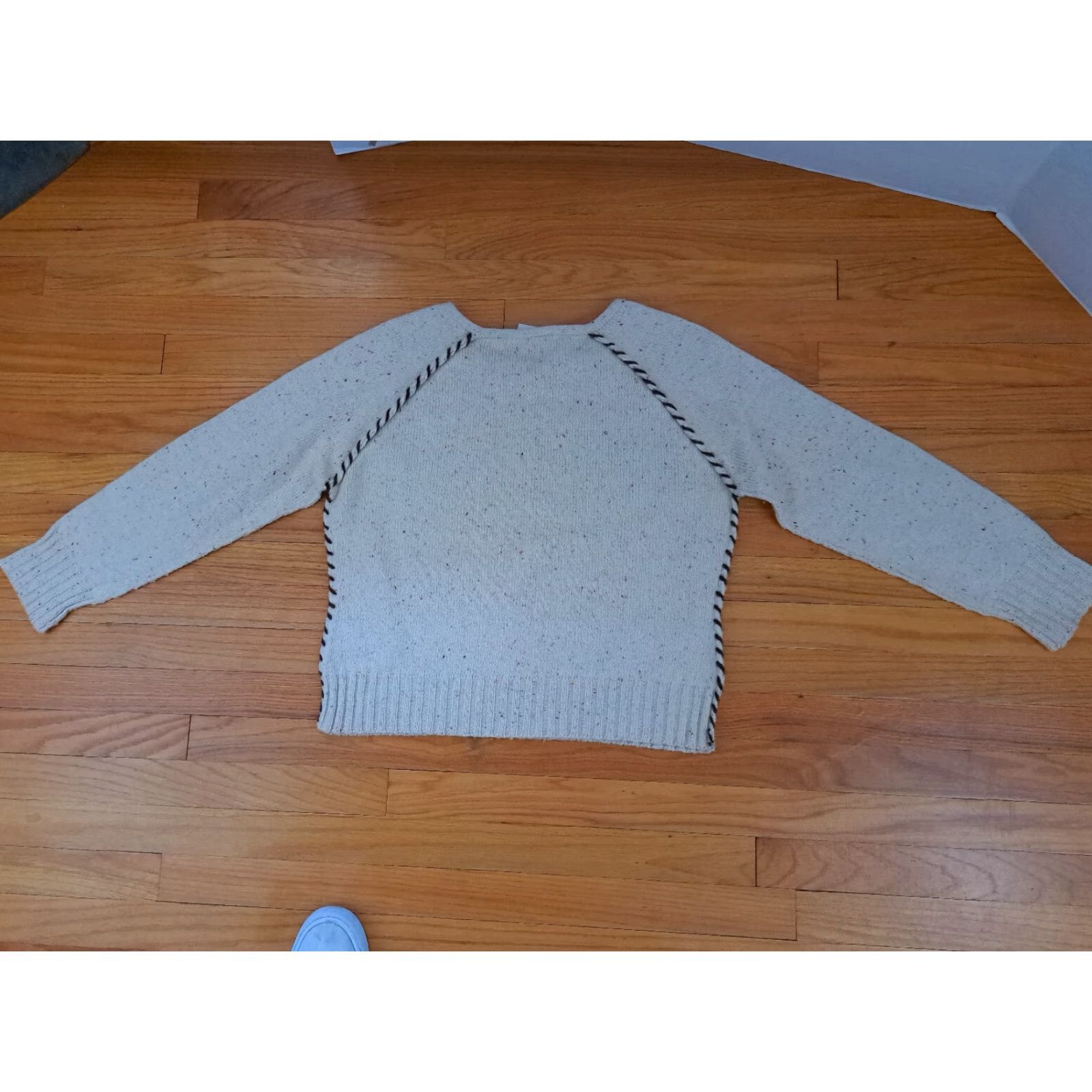 Liz Claiborne Liz Claiborne Sweat e r Knit Cotton Roped Trim Sweater Large Women Cream Long Sleeve Round Neck Pullover 21in Long 21in Pit to Pit Size L / US 10 / IT 46 - 6 Thumbnail
