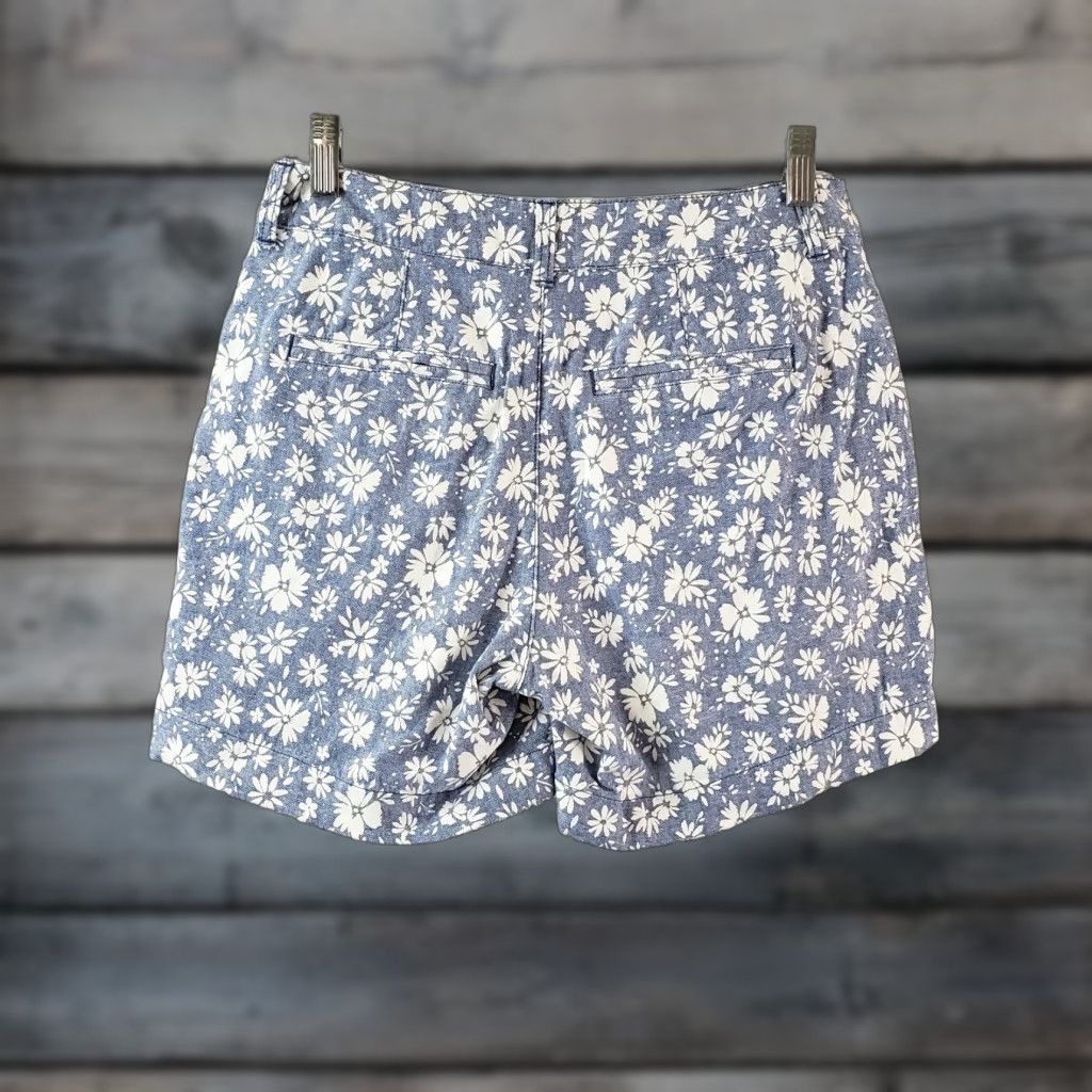 Old Navy Old Navy Womens Everyday Shorts Sz 0 Blue White Floral Linen Blend Mid Rise Chino Casual Size 25" / US 0 / IT 36 - 1 Thumbnail