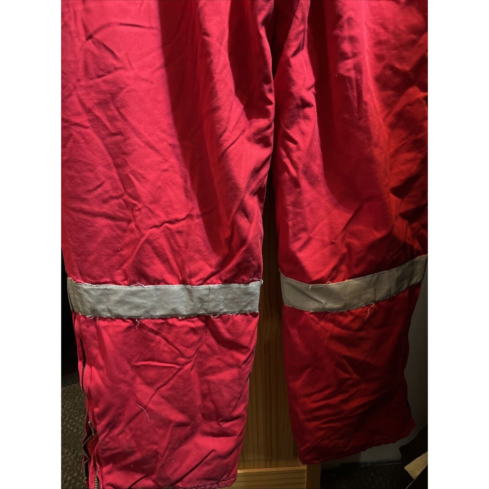 Other Wenaas Halliburton Coveralls Men’s 52x32 Red White Antiflame Size US XL / EU 56 / 4 - 14 Thumbnail
