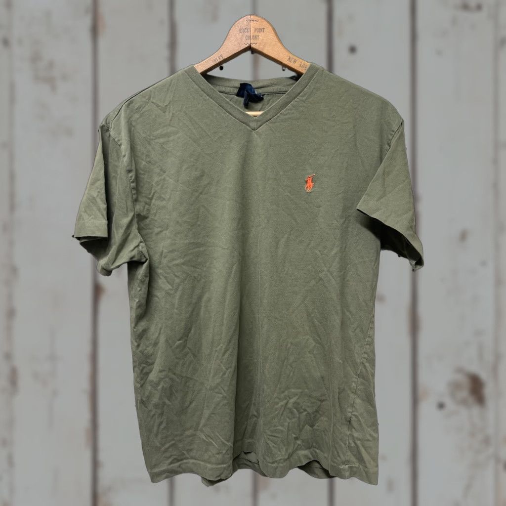 Polo Ralph Lauren VINTAGE Mens Polo Ralph Lauren V-Neck T Shirt Green Size M Short Sleeve Cotton Single Stitch Polo Ralph Lauren Mens Womens? Size US M / EU 48-50 / 2 - 1 Thumbnail