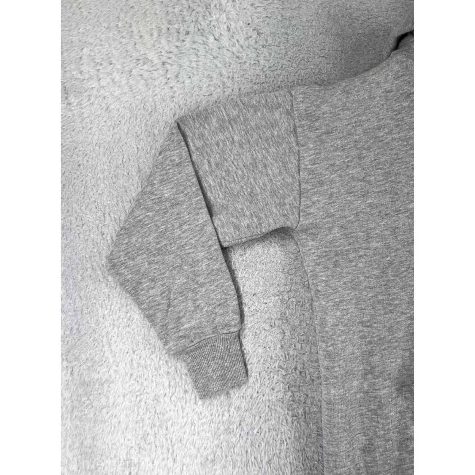 Disney Disney Men Sweater Hoodie Shirt XS Gray Mickey Mouse Cotton Blend Embroidered Logo Pullover Winter 90s Theme? Size US XS / EU 42 / 0 - 6 Thumbnail