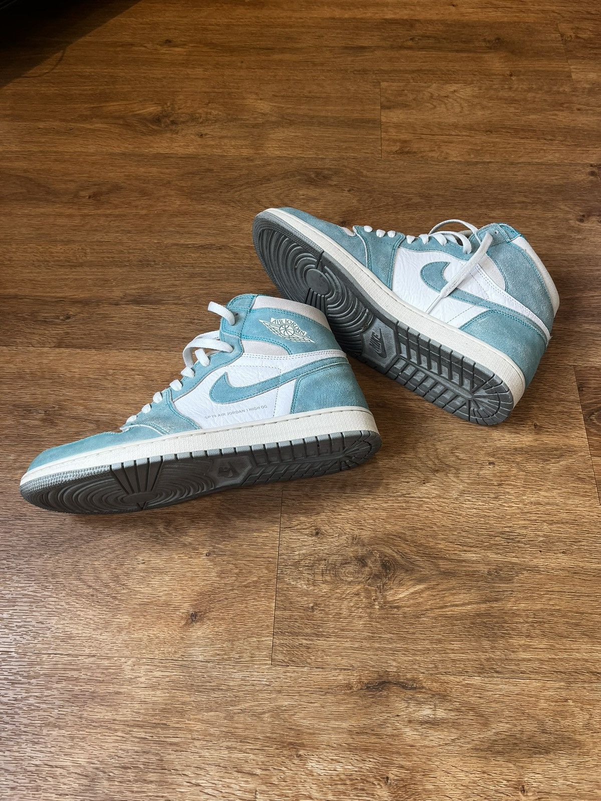 Nike Nike Air Jordan 1 Retro High OG Size US 12 / EU 45 - 5 Thumbnail