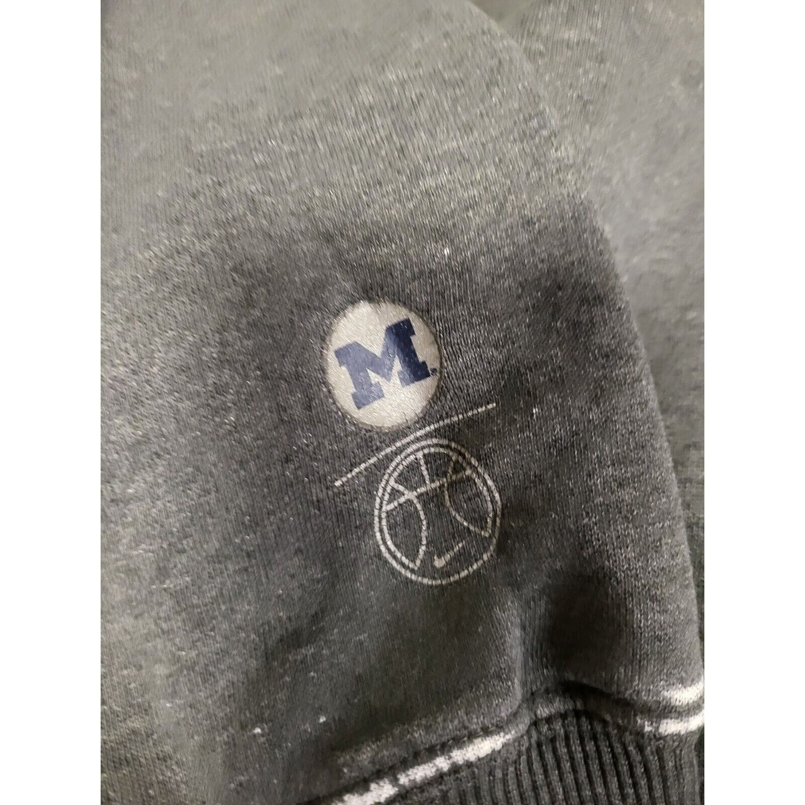 Nike Nike Michigan Basketball Team Apparel Vintage Hoodie large Size US L / EU 52-54 / 3 - 10 Thumbnail