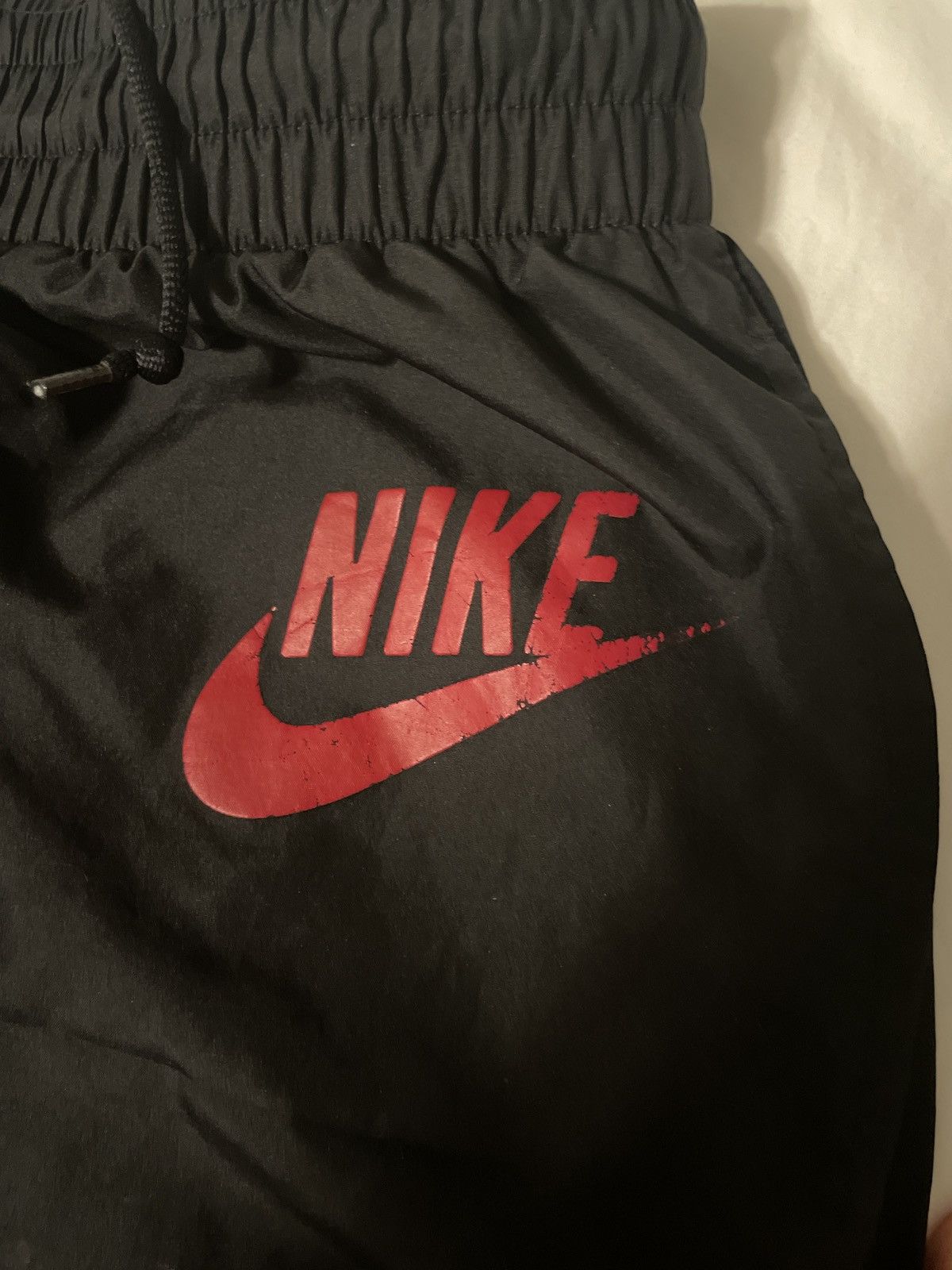 Nike Nike sweatpants size XL Black Size US 34 / EU 50 - 5 Thumbnail