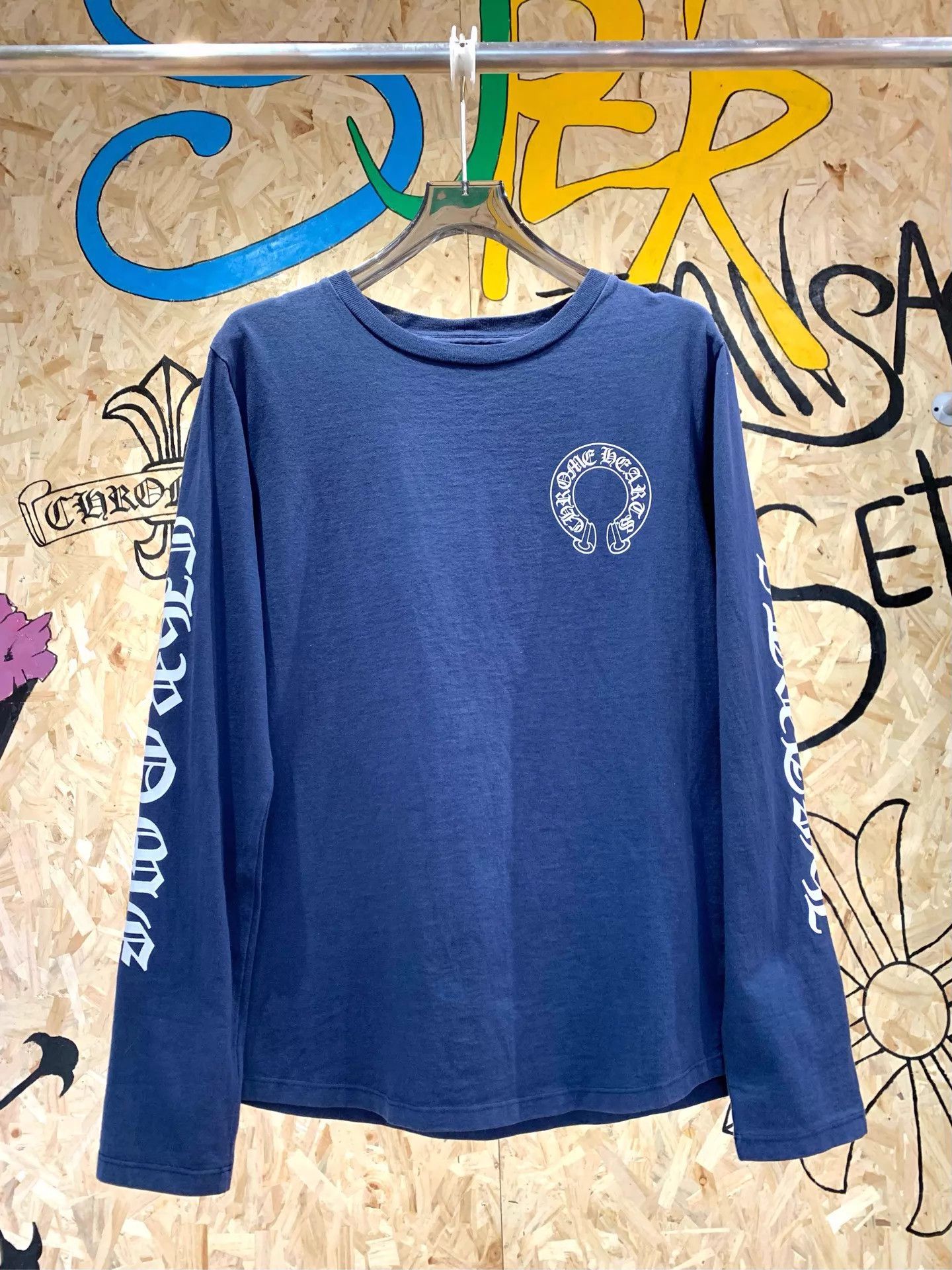 Chrome Hearts Chrome Hearts Navy Mattyboy Graffiti Longsleeve M Size US M / EU 48-50 / 2 - 1 Thumbnail