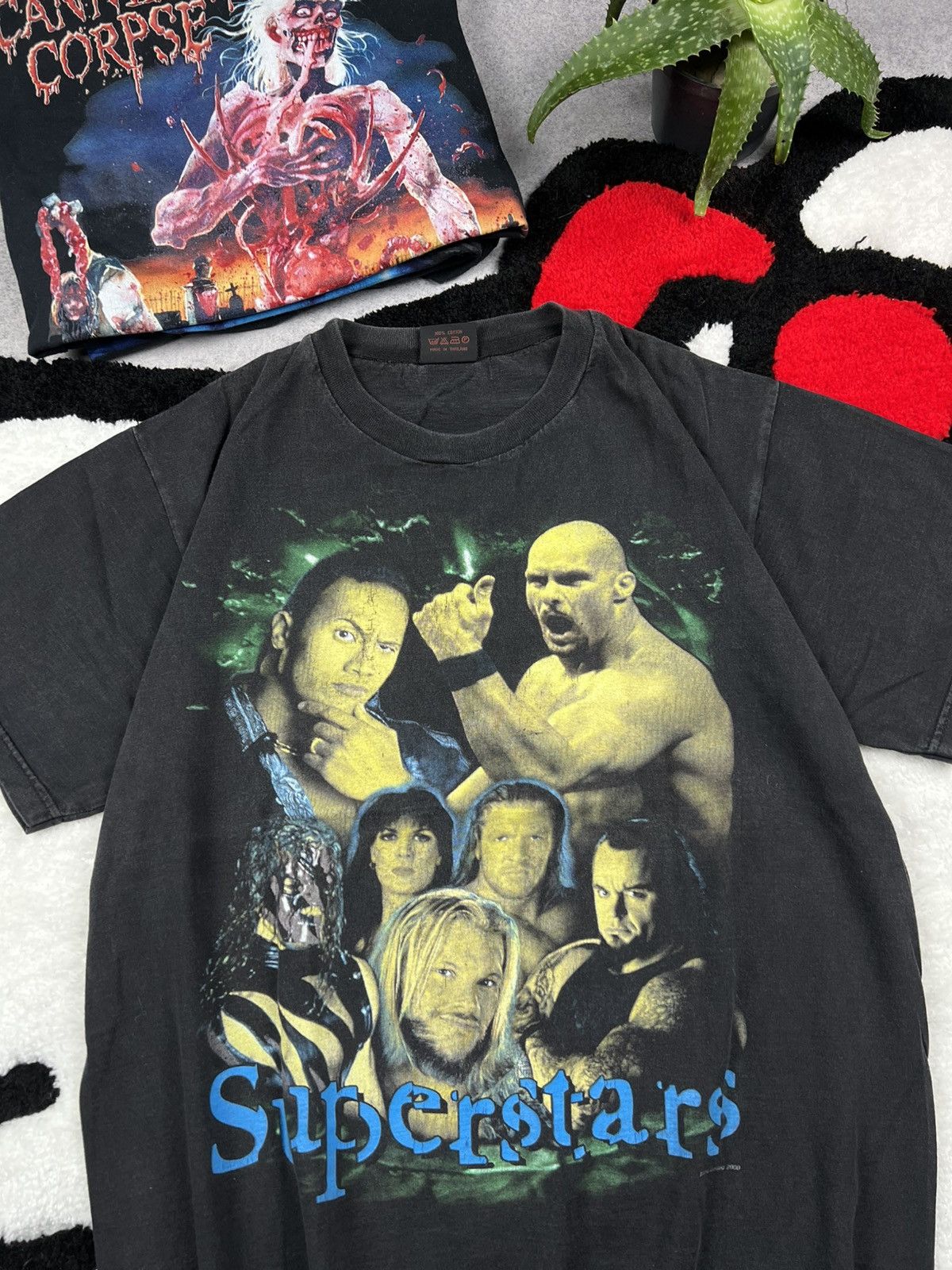 Band Tees Vintage WWE Wrestling Superstars 2000 Faded Y2K Tee Shirt Size US L / EU 52-54 / 3 - 4 Thumbnail