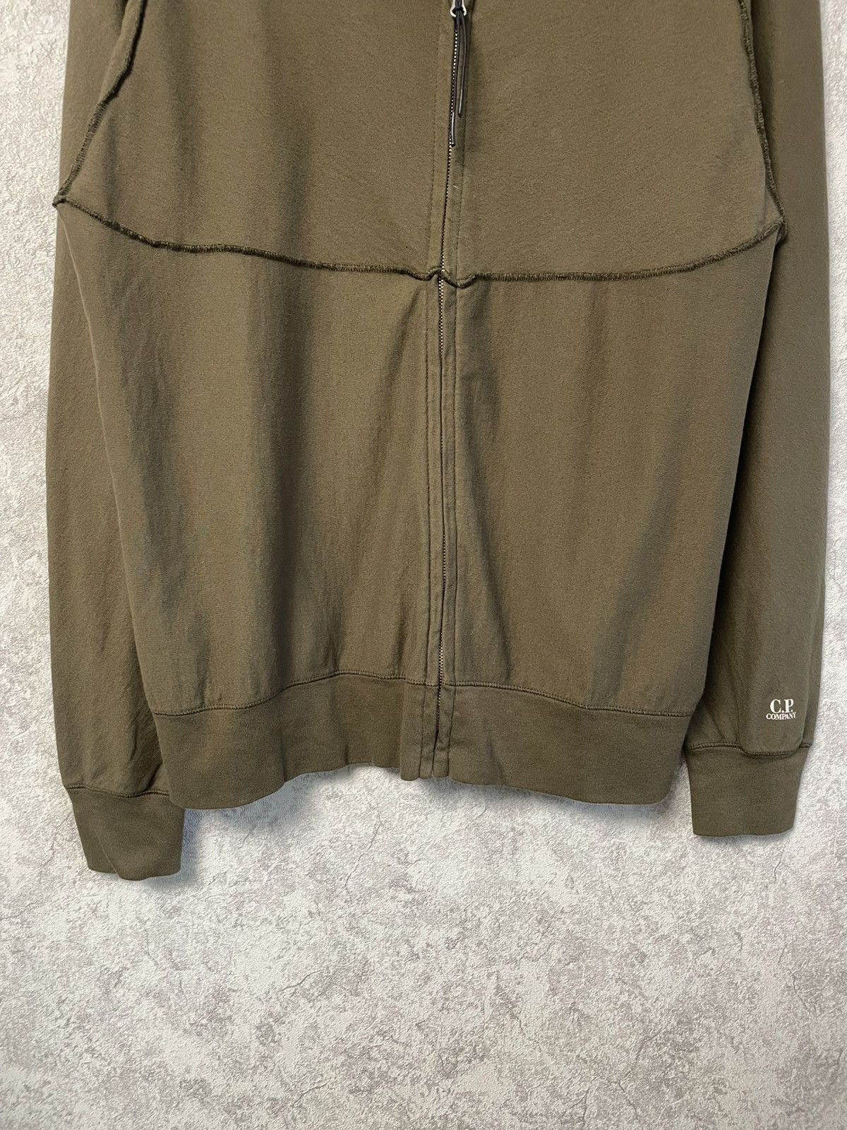 C.P. Company Vintage Style C.P. Company Olive Sweatshirt Zip Jacket Size US L / EU 52-54 / 3 - 3 Thumbnail