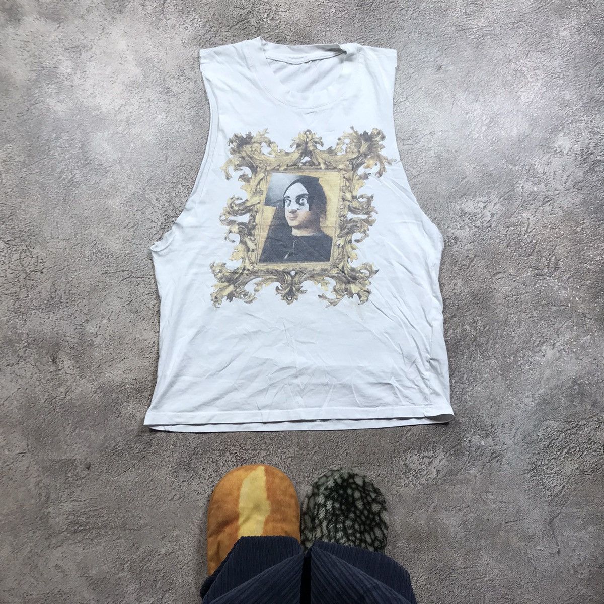 Vintage Vintage 90s Y2K Mona Lisa Graphic Tank Top Skate Grunge L Size US L / EU 52-54 / 3 - 1 Thumbnail