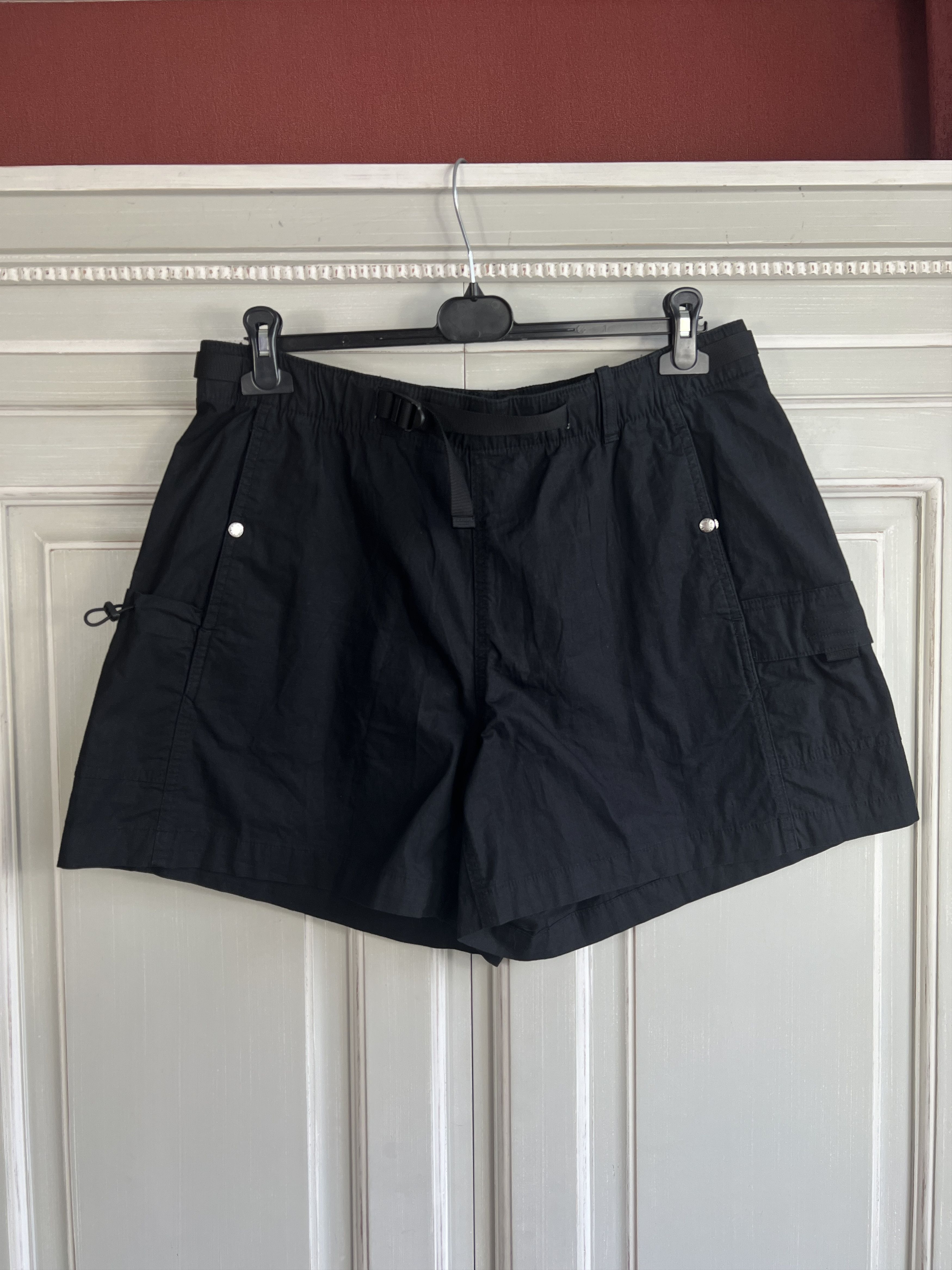 The North Face THE NORTH FACE SHORTS GORPCORE BLACK NEW SIZE L Size 34" / US 12 / IT 48 - 1 Thumbnail