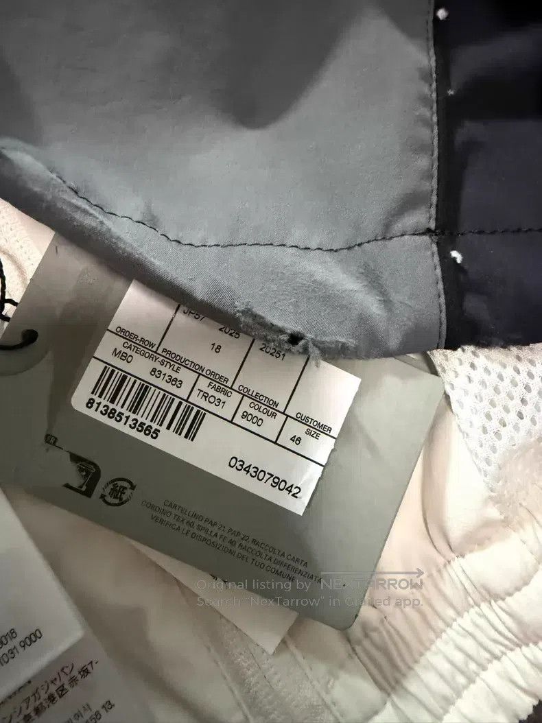 Balenciaga Balenciaga White and Grey Stretch Tech Fabric Sport Blende Size US S / EU 44-46 / 1 - 5 Thumbnail