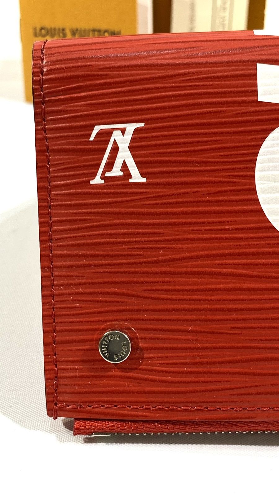 Louis Vuitton × Supreme Louis Vuitton X SUPREME Chain Wallet Red EPI Leather Size ONE SIZE - 7 Thumbnail