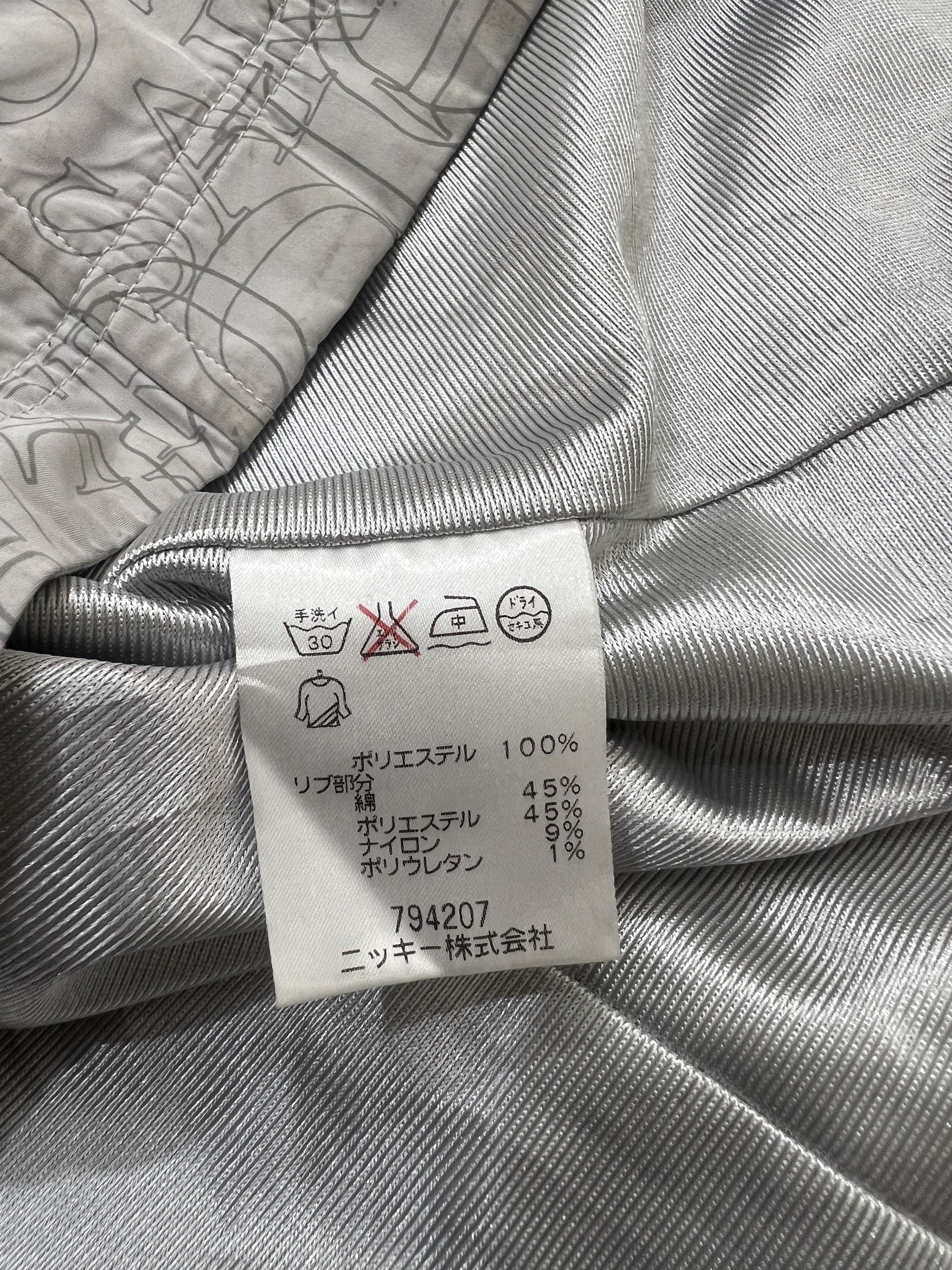 Trussardi Vintage 90s Trussardi Iconic Logo Nylon Zip Vest y2k Size US M / EU 48-50 / 2 - 10 Thumbnail