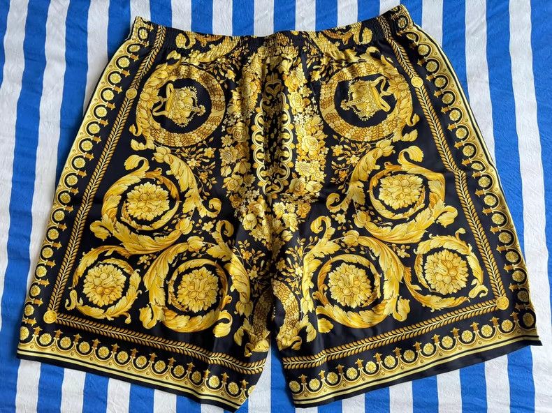 Versace Versace Men's classic shorts Size US 40 / EU 56 - 3 Thumbnail