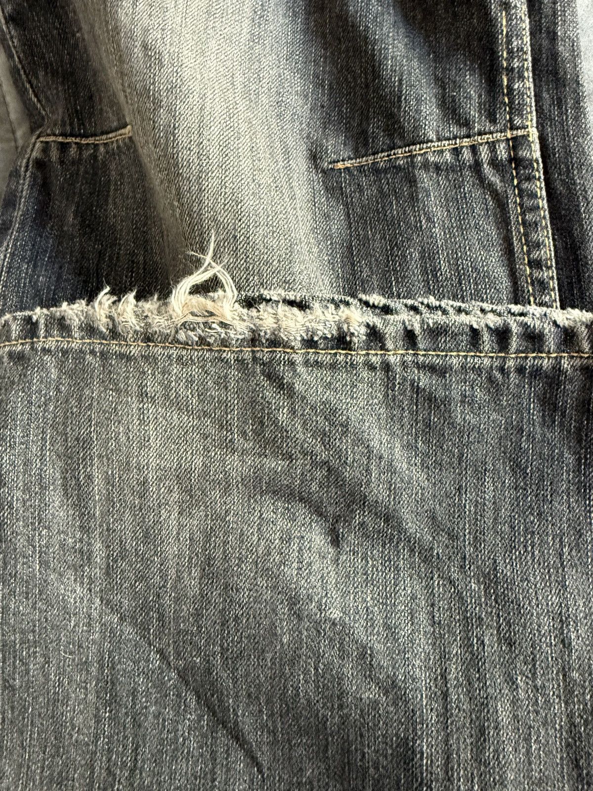 Balenciaga Balenciaga Relief Denim Size US 31 - 7 Thumbnail