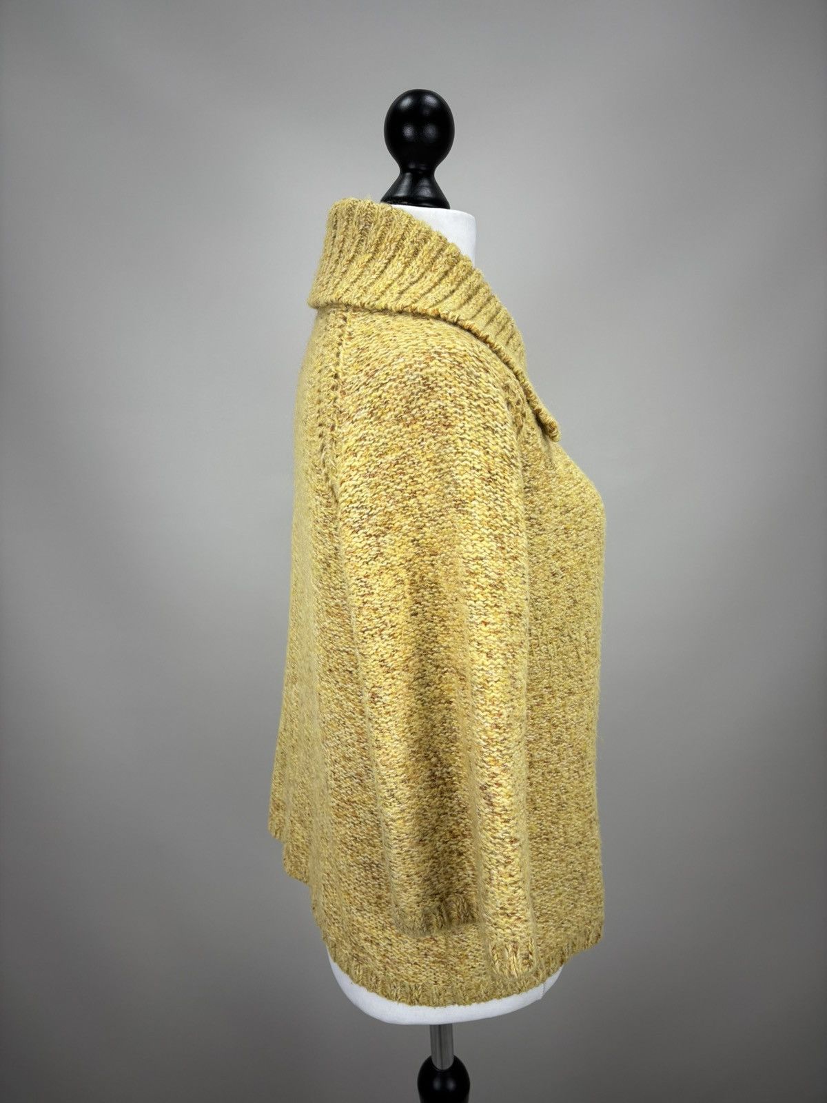 Laura Ashley Womens sweater cape Laura Ashley Size 12 Color Yellow Size XL / US 12-14 / IT 48-50 - 4 Thumbnail