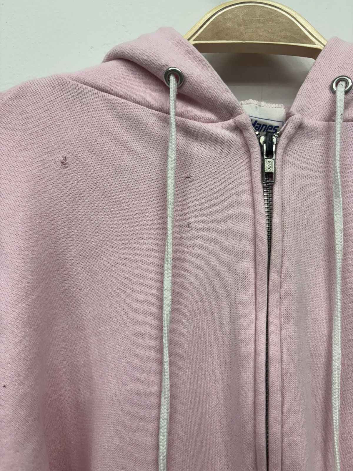 Hanes Pink Hanes zip up with cool distressing Size US L / EU 52-54 / 3 - 3 Thumbnail