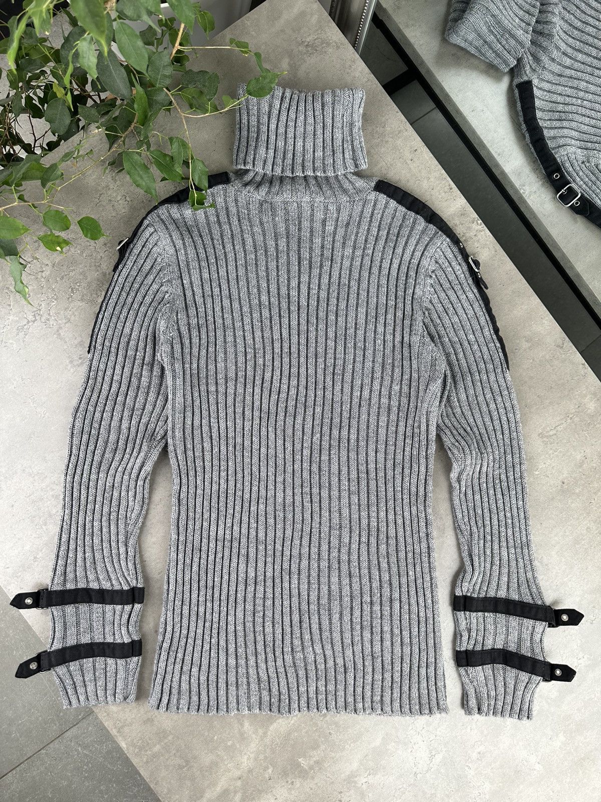 Diesel Diesel Strappy Sweater Size US M / EU 48-50 / 2 - 9 Thumbnail