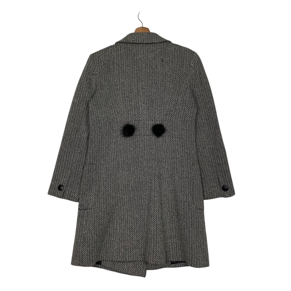 Hardy Amies Hardy Amies London Essence Double Breasted Herringbone Coat Size S / US 4 / IT 40 - 7 Thumbnail