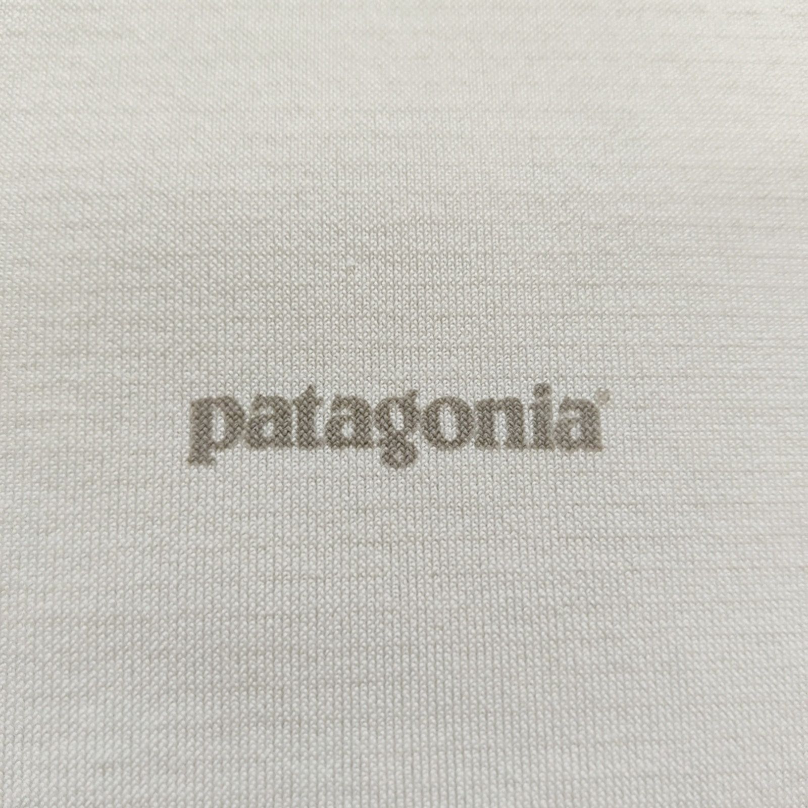 Patagonia Patagonia seamless long sleeve active top sz S Size S / US 4 / IT 40 - 8 Thumbnail