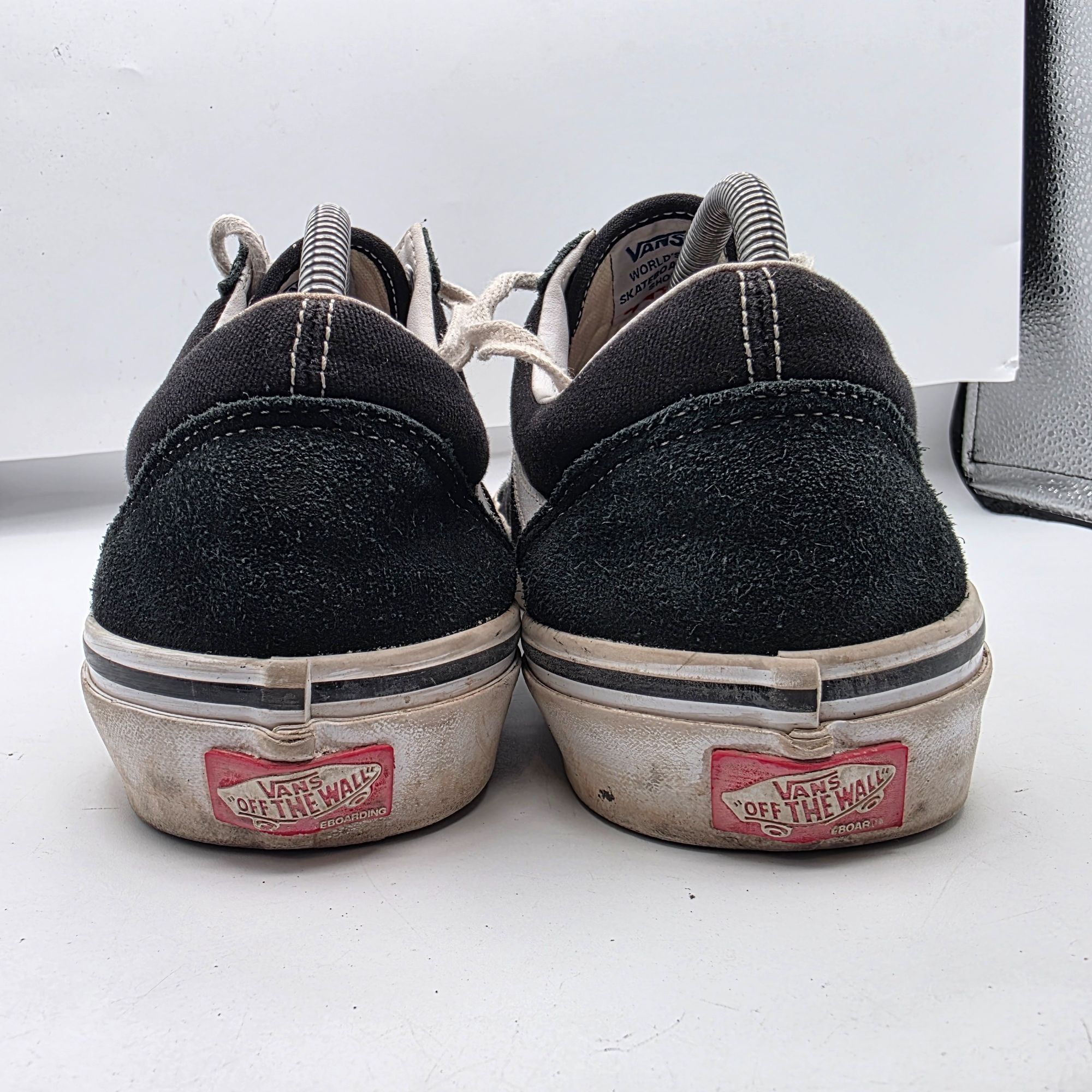 Vans Vans Old Skool Mens Size 10 Black White Shoes Skate Casual W Size US 10 / EU 43 - 5 Thumbnail