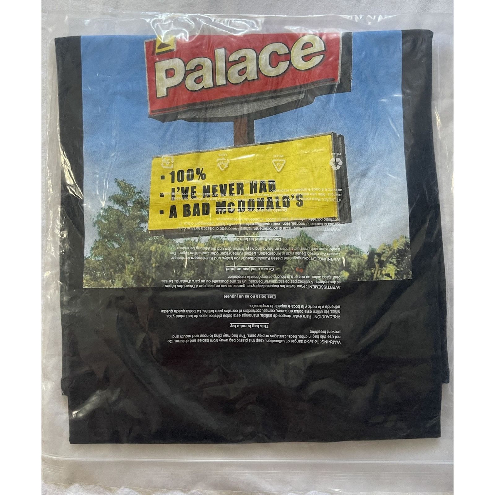 Palace NWT Palace x McDonald's Arch Sign Skateboard T-shirt Black Size US L / EU 52-54 / 3 - 3 Thumbnail