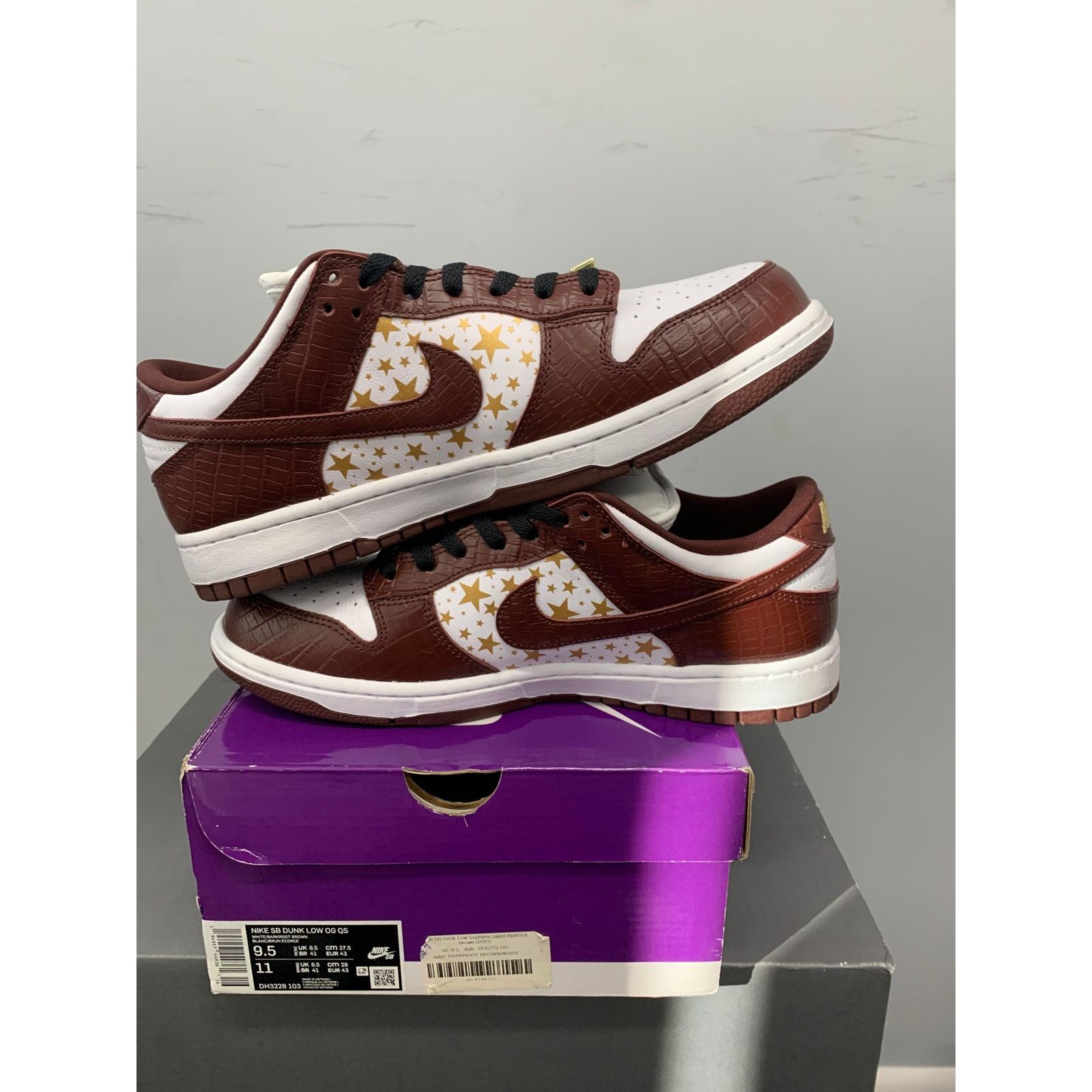 Nike Nike SB Dunk Low Supreme Stars Barkroot Brown Size 9.5 NEW Size US 9.5 / EU 42-43 - 5 Thumbnail