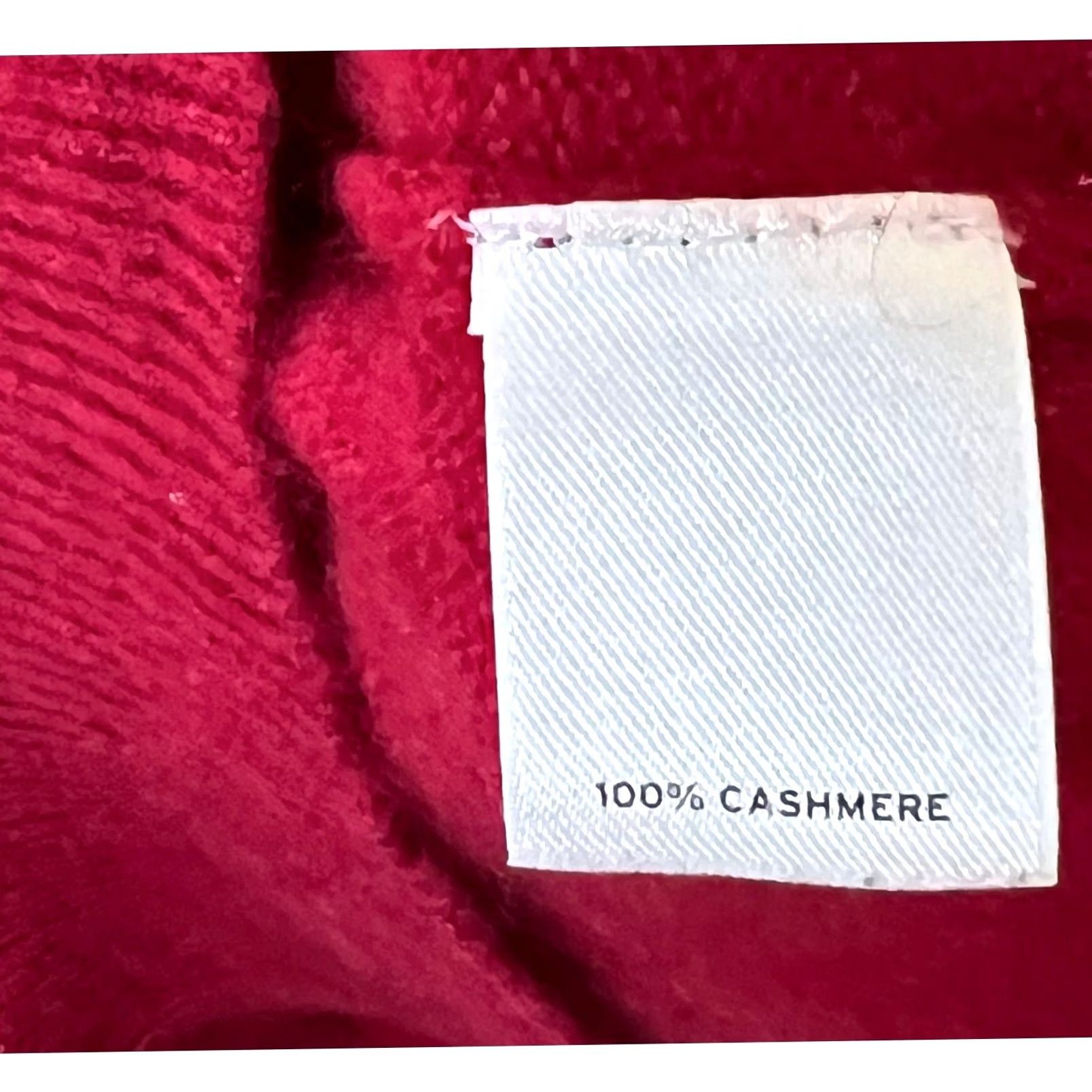 Vintage VINTAGE Halogen Red V-Neck Cashmere Sweater Long Sleeve Pullover Women M Size M / US 6-8 / IT 42-44 - 7 Thumbnail