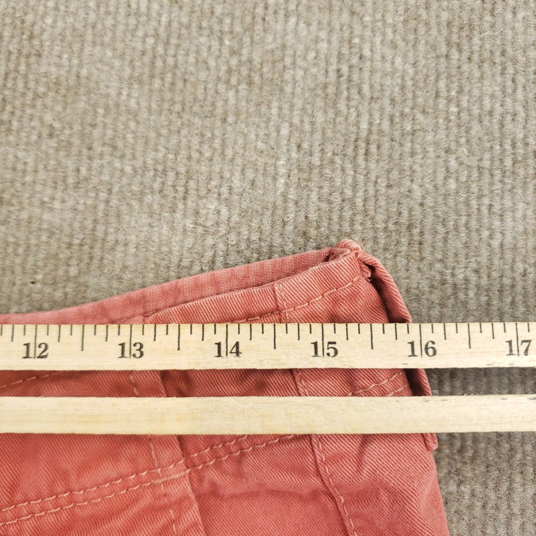 American Eagle Outfitters American Eagle Longboard Shorts Mens Size 30 Pink Chino Flat Front 10 in Inseam Size US 30 / EU 46 - 6 Thumbnail
