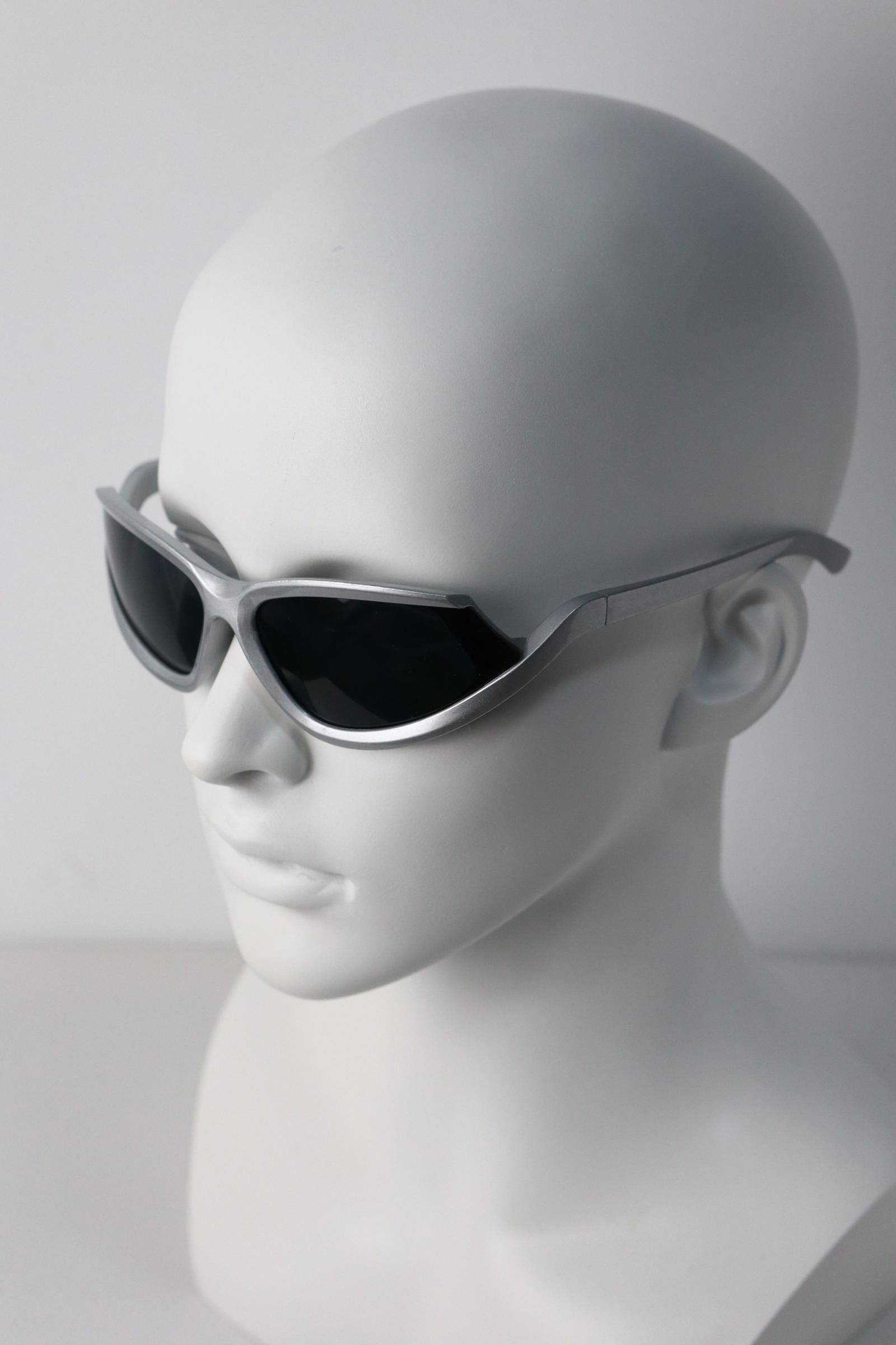 Other Y2k Avant Garde Futuristic Silver Sunglasses Unisex OS Size ONE SIZE - 5 Thumbnail