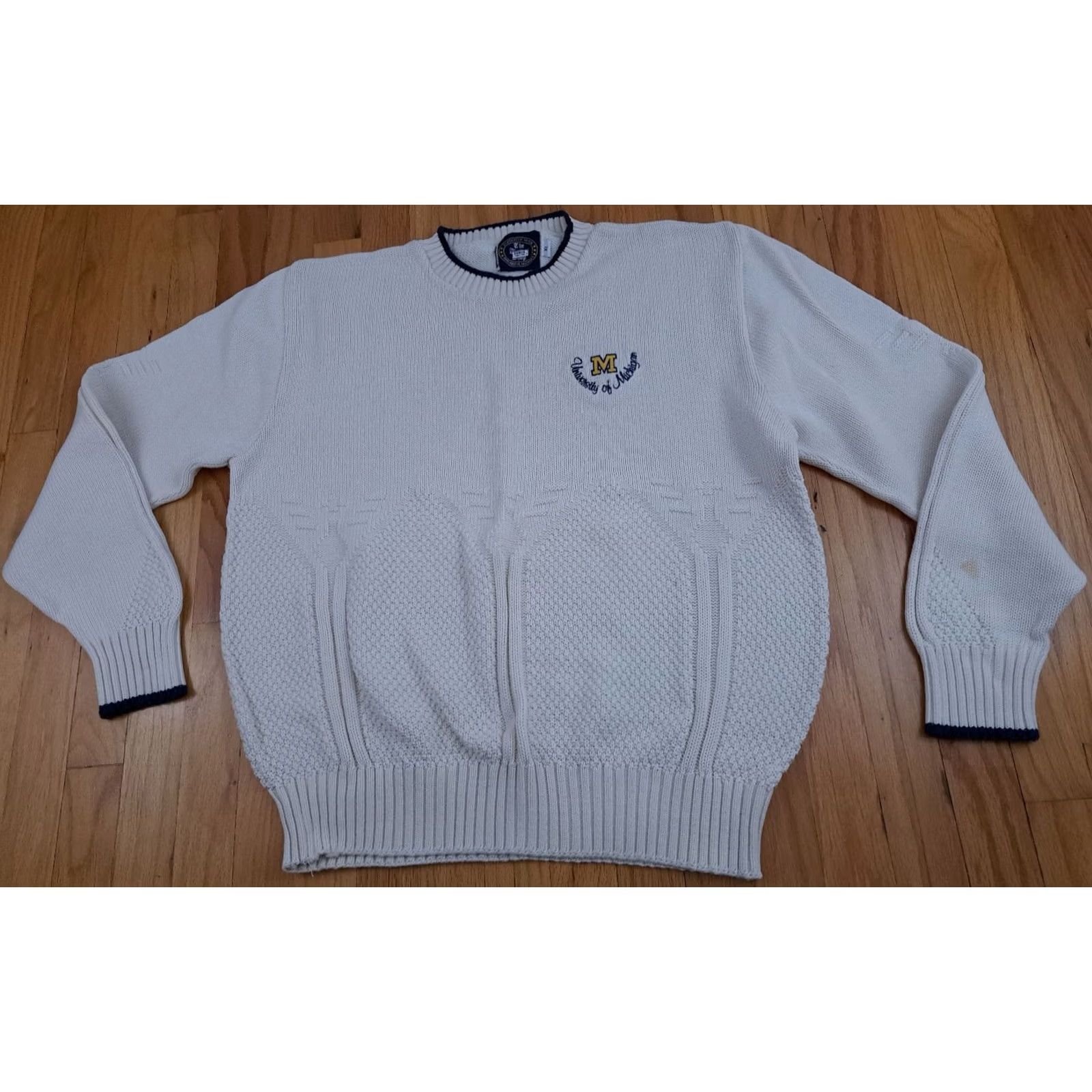 Vintage VINTAGE University of Michigan Sweater XL White Cable Knit Embroidered the alumni shop Size US XL / EU 56 / 4 - 5 Thumbnail