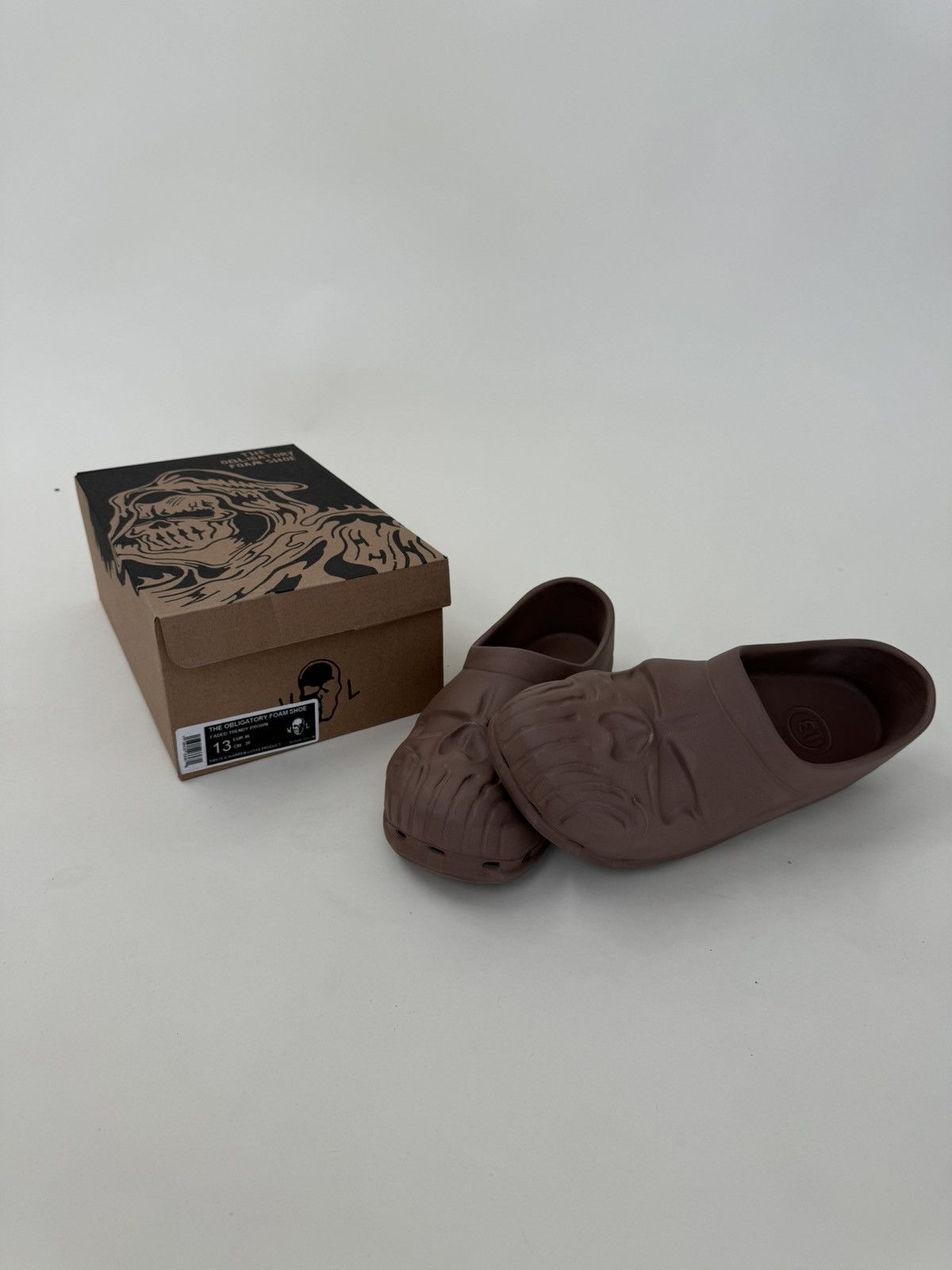 Warren Lotas Warren Lotas Obligatory Skull Slides 13 Size US 13 / EU 46 - 9 Thumbnail