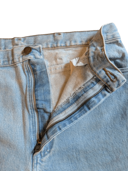 Wrangler Wrangler light wash jeans size 32 x 38 Size US 32 / EU 48 - 6 Thumbnail