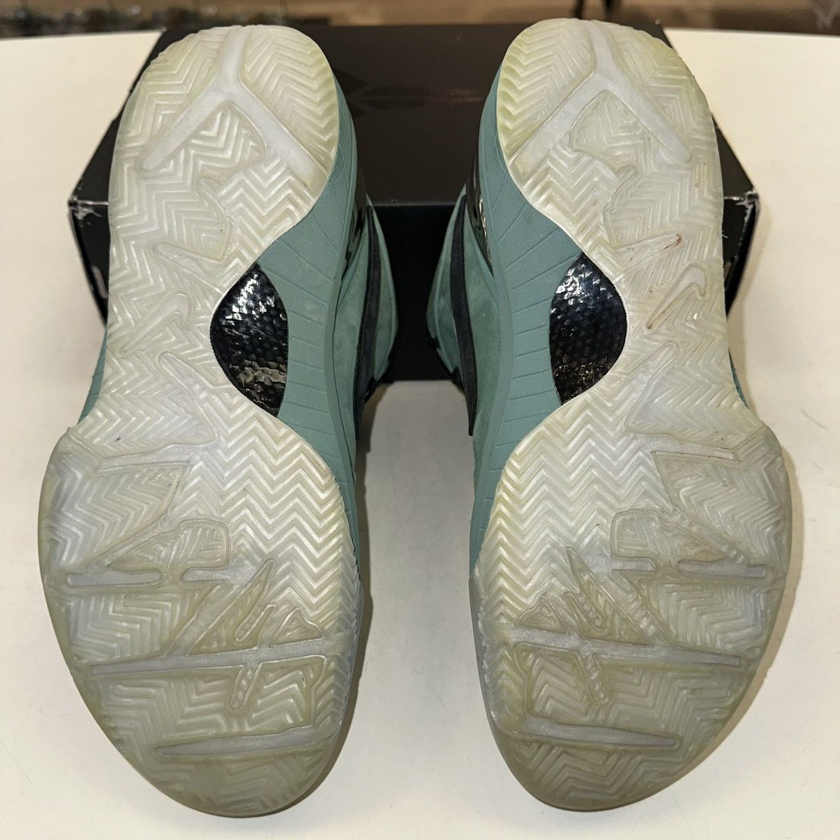 Nike Size 10 - Nike Zoom Kobe 4 Protro Girl Dad - FQ3545-300 Size US 10 / EU 43 - 5 Thumbnail