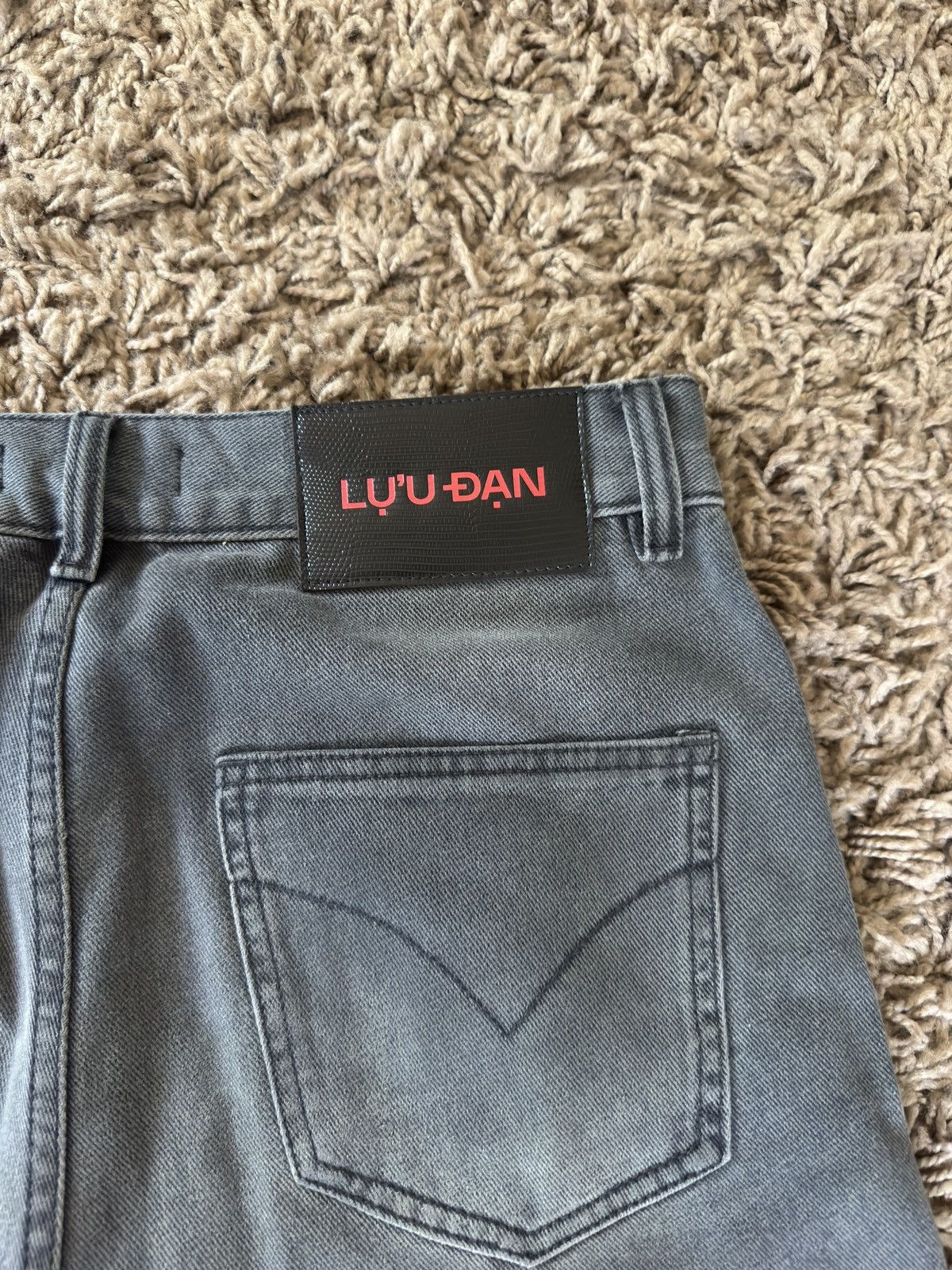 LUU DAN Lu'u Dan Gray Phat Jeans Size 30 Size US 30 / EU 46 - 3 Thumbnail
