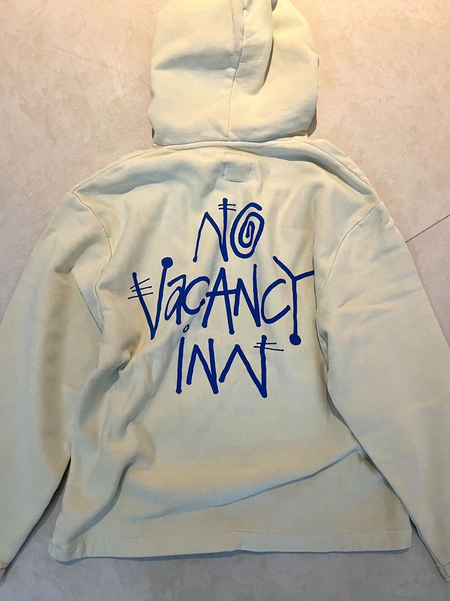 No Vacancy Inn Stussy x NO VACANCY INN 20SS Hoodie Cream Graffiti Print S Size US S / EU 44-46 / 1 - 1 Thumbnail