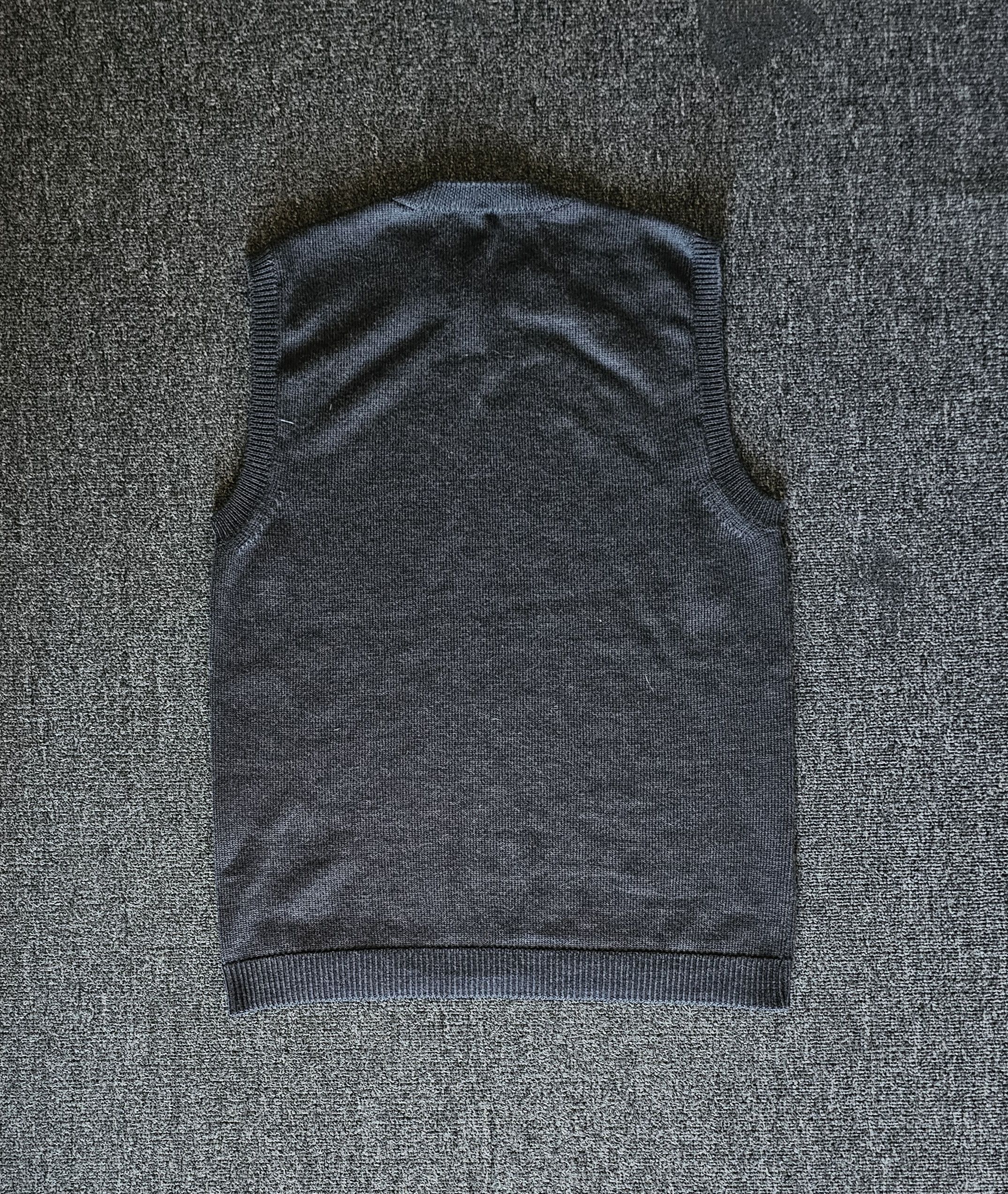 Fendi Fendi Men's Gray Sleeveless Wool Sweater Size 48 Size US M / EU 48-50 / 2 - 5 Thumbnail