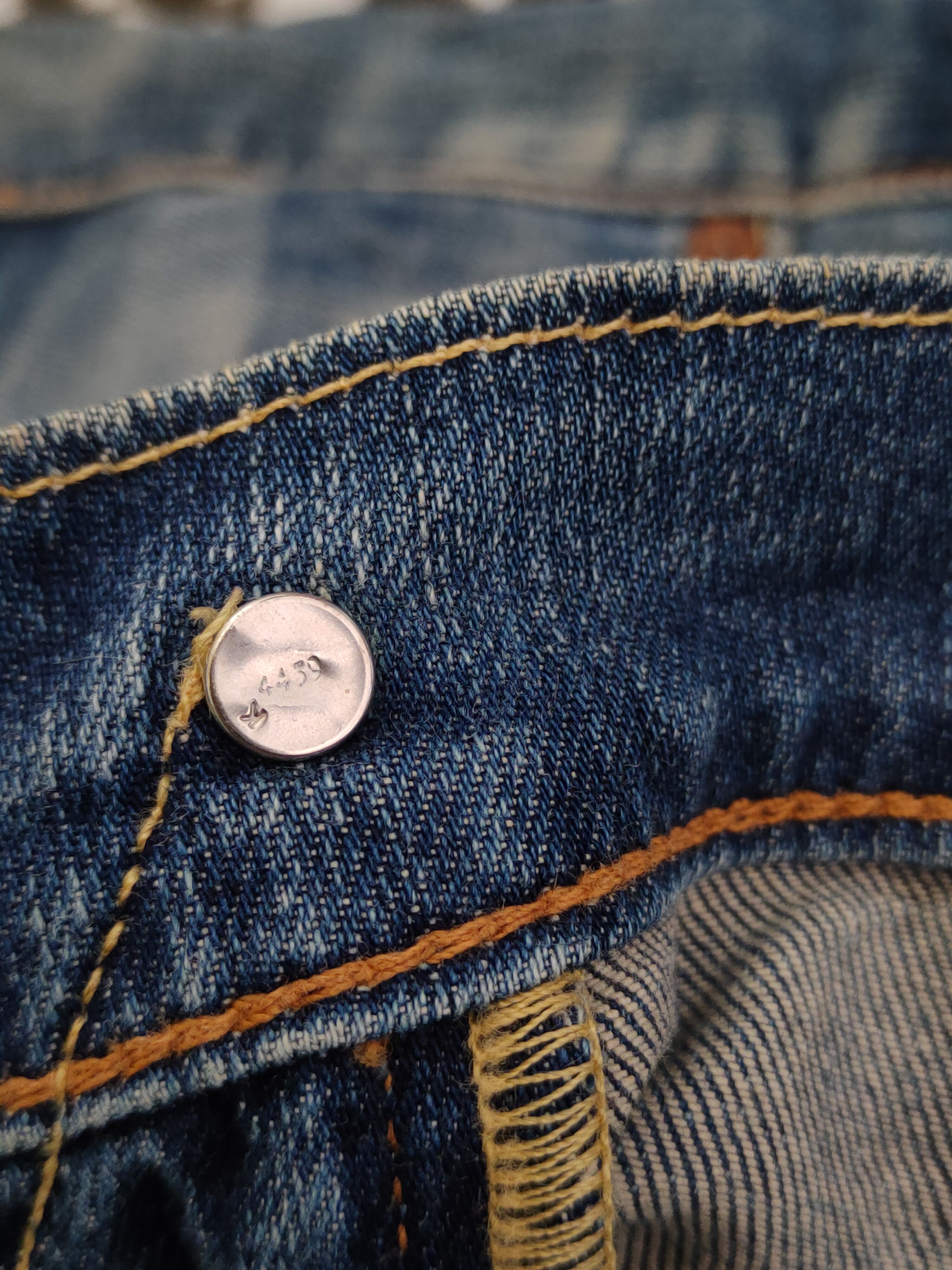 Levi's Levi's Blue Distressed Ripped Jeans #W1036 Size US 31 - 15 Thumbnail