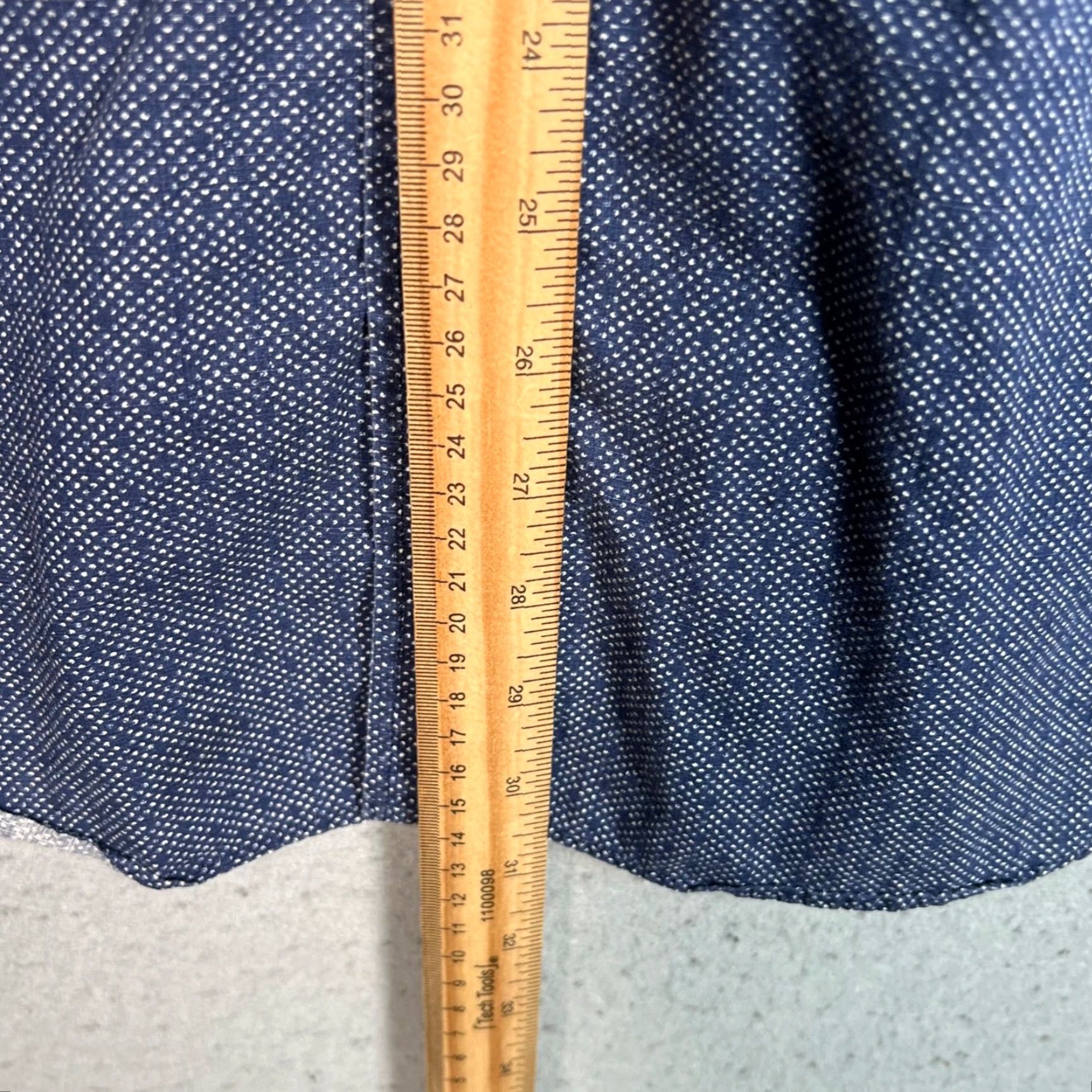 J.Crew J.CREW Mens Shirt Button-Up Long Sleeve Blue 100% Cotton M Adult Medium Casual Classic Pockets Size US M / EU 48-50 / 2 - 6 Thumbnail