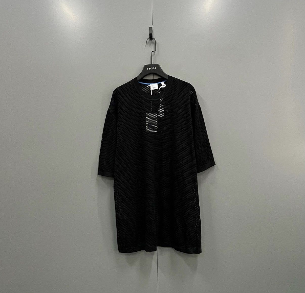 Burberry Burberry Black Mesh Crew Neck Short-Sleeve T-shirt J41 Size US XXL / EU 58 / 5 - 1 Thumbnail