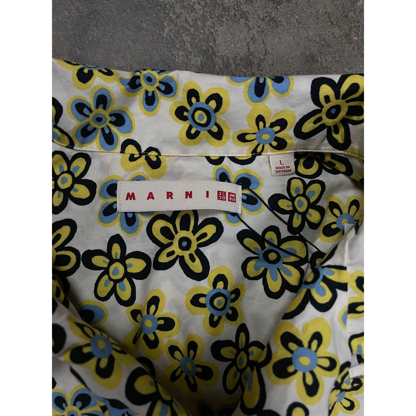 Marni Marni Uniqlo Floral Button Up Yellow Used Large Size US L / EU 52-54 / 3 - 2 Thumbnail