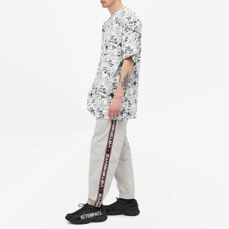 Vetements Monochrome Cartoon Mania Oversized T-Shirt Size S / US 4 / IT 40 - 3 Thumbnail