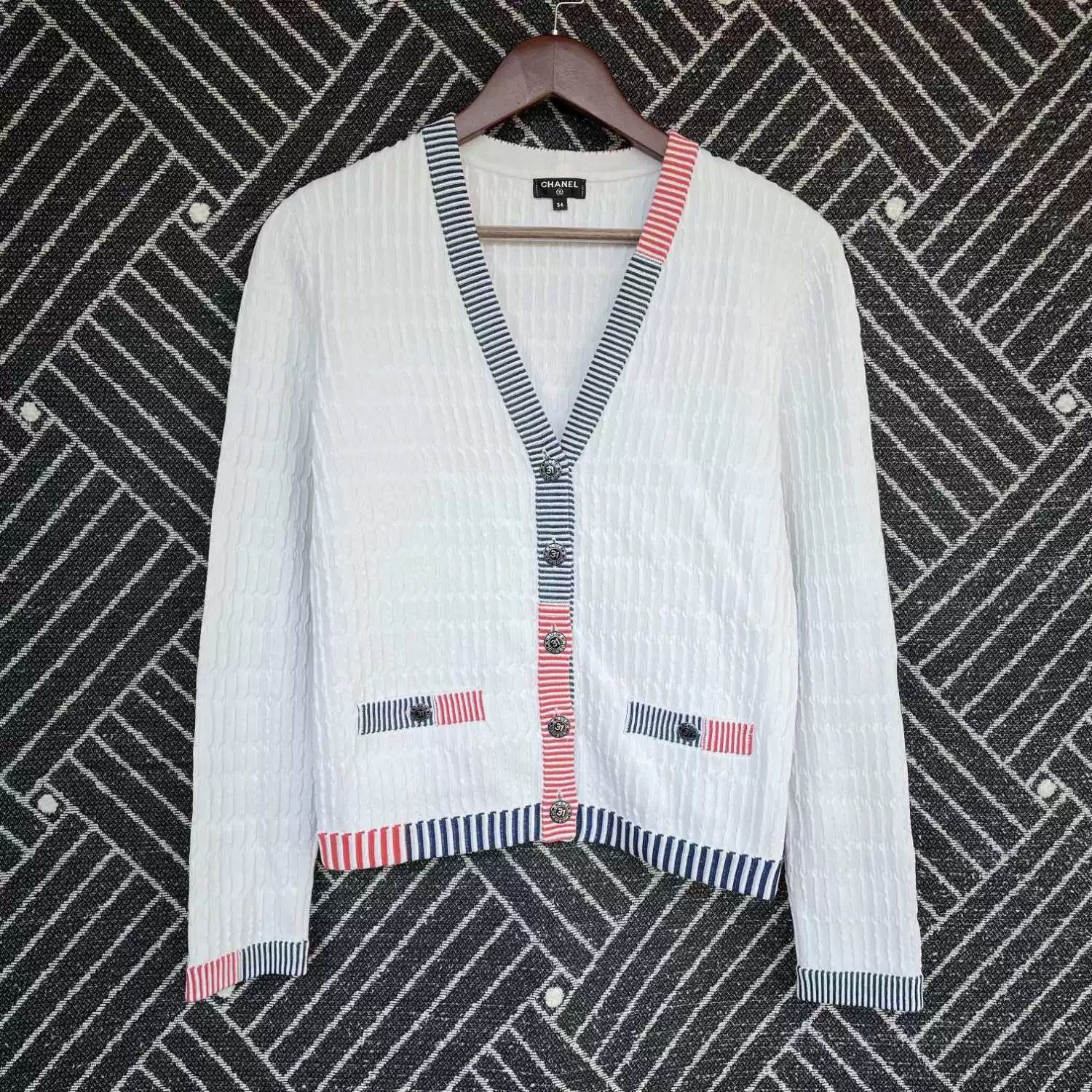 Chanel white striped knit cardigan by Chanel Size S / US 4 / IT 40 - 1 Thumbnail